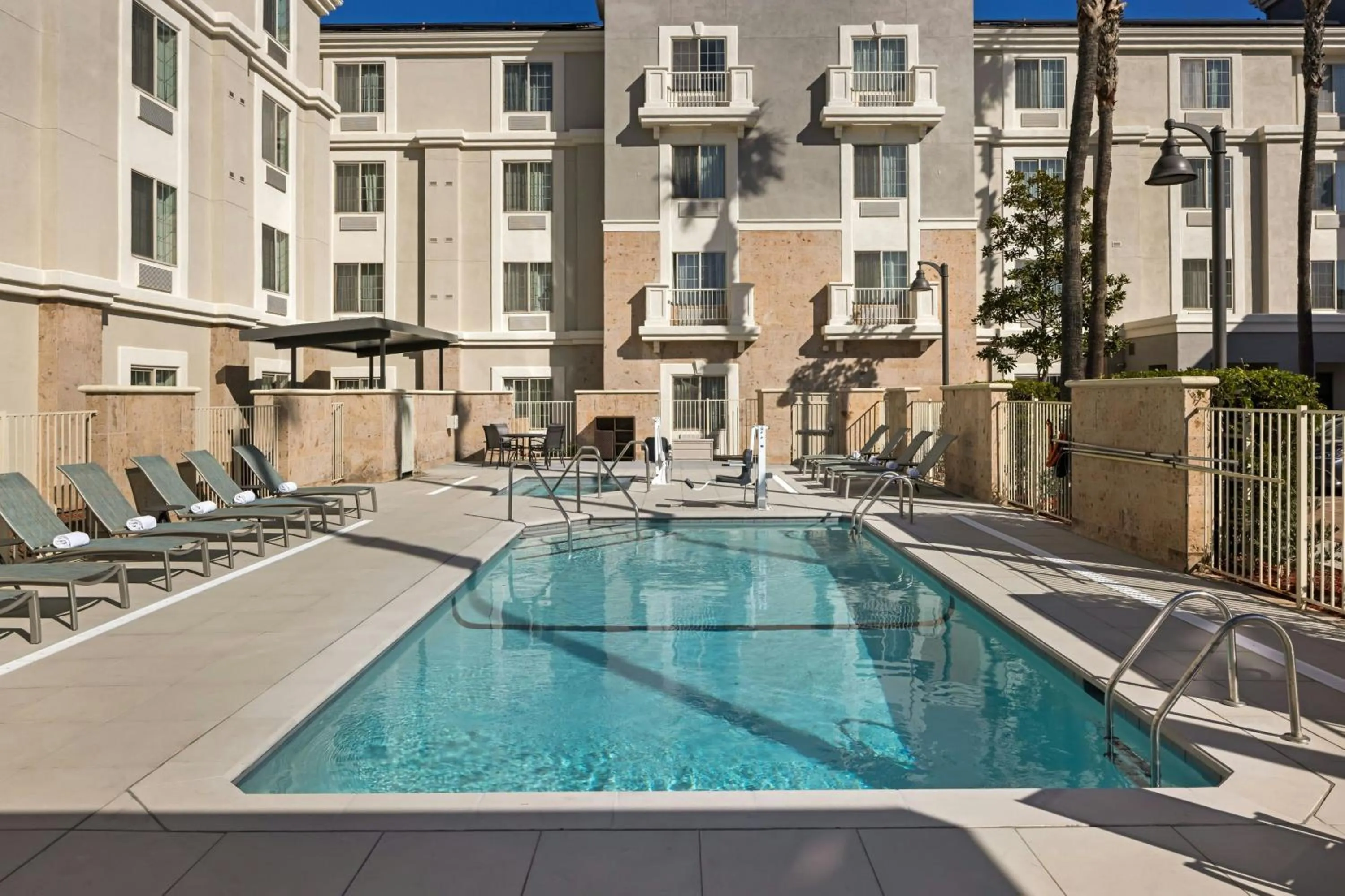 Swimming pool in TownePlace Suites by Marriott Ontario Airport