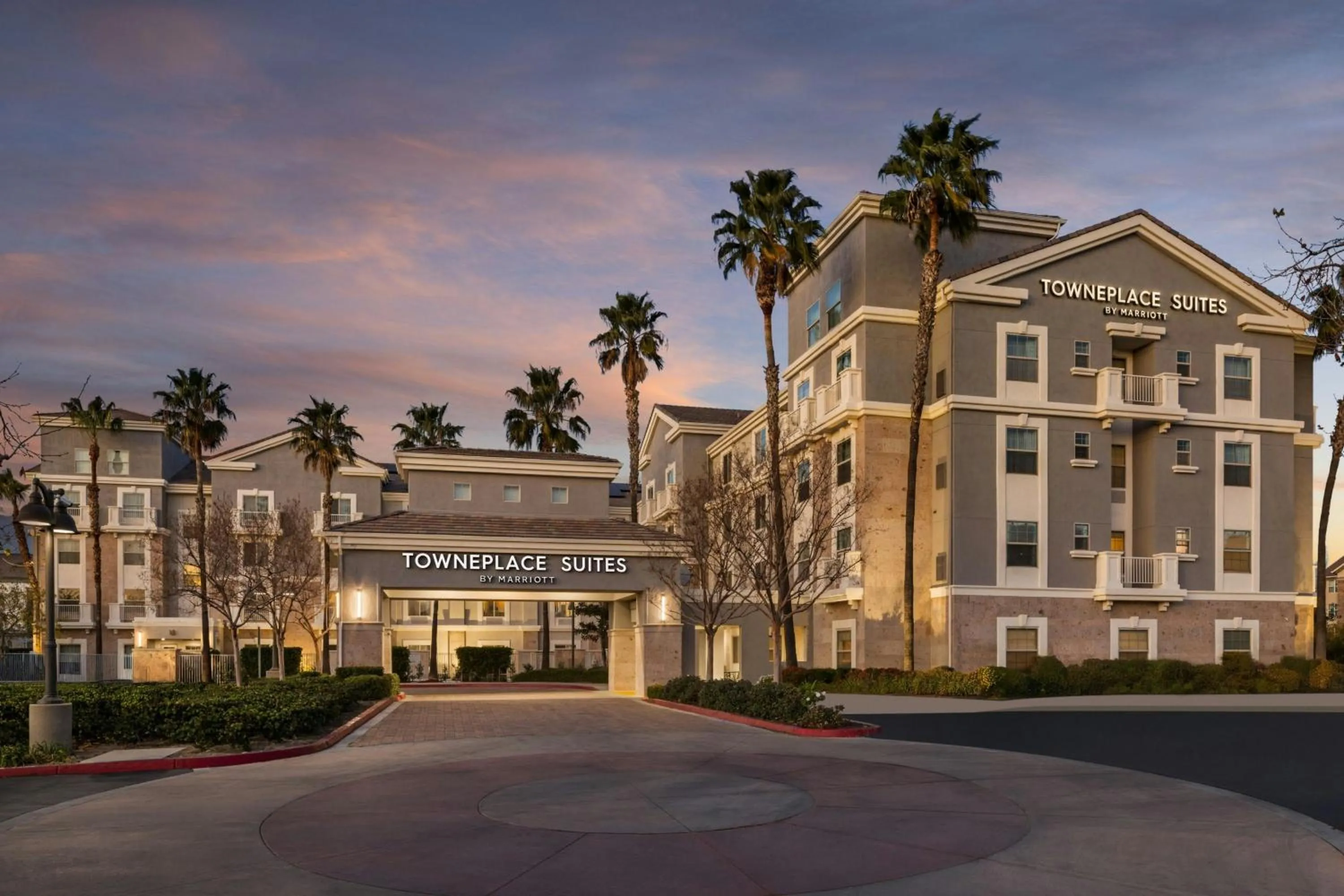 Property building in TownePlace Suites by Marriott Ontario Airport