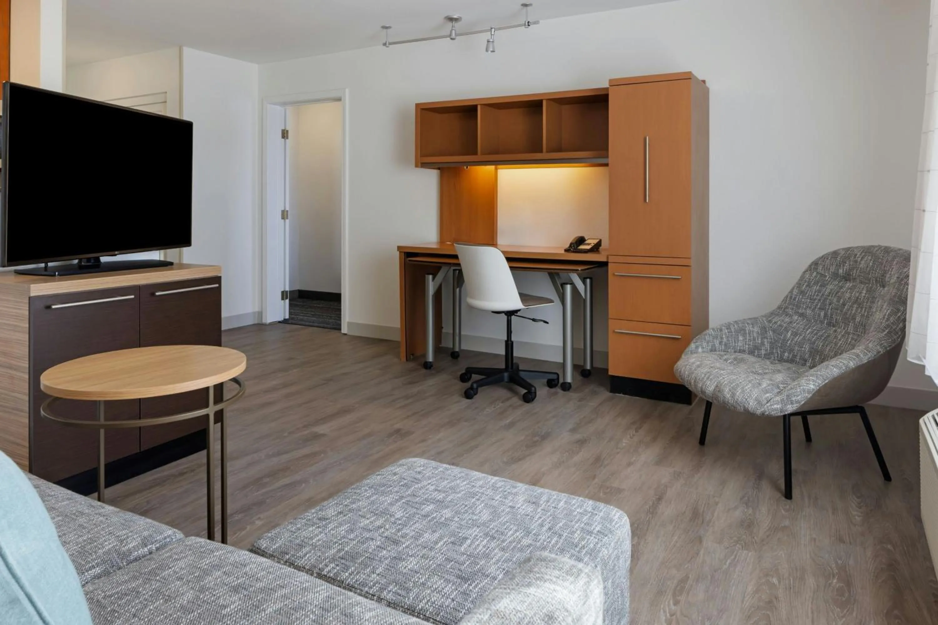 Living room in TownePlace Suites by Marriott Ontario Airport