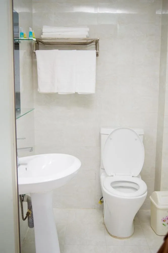 Toilet in Hotel Cristal Madagascar