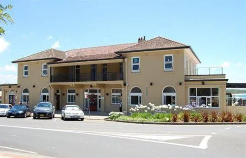 Property building in Huskisson Hotel