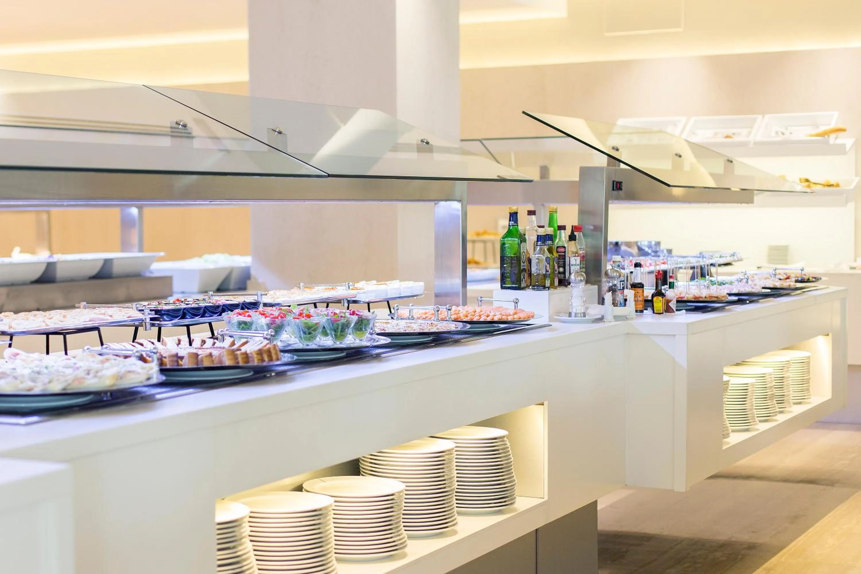 Restaurant/places to eat in Hipotels Said