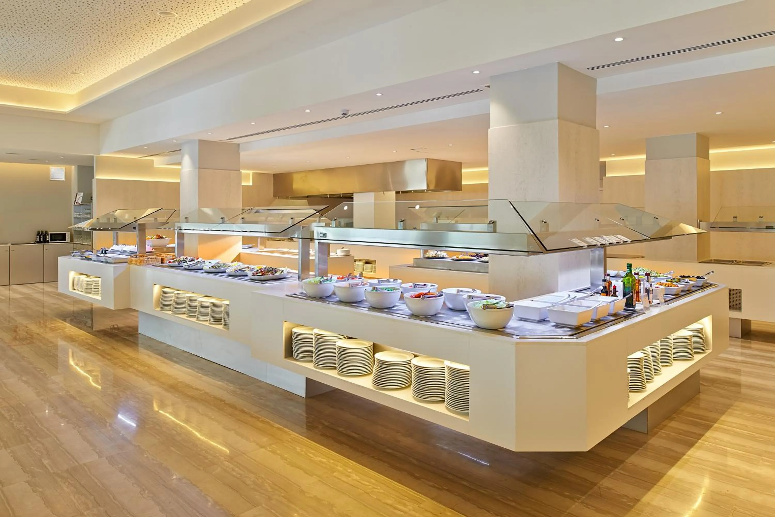 Restaurant/places to eat in Hipotels Said