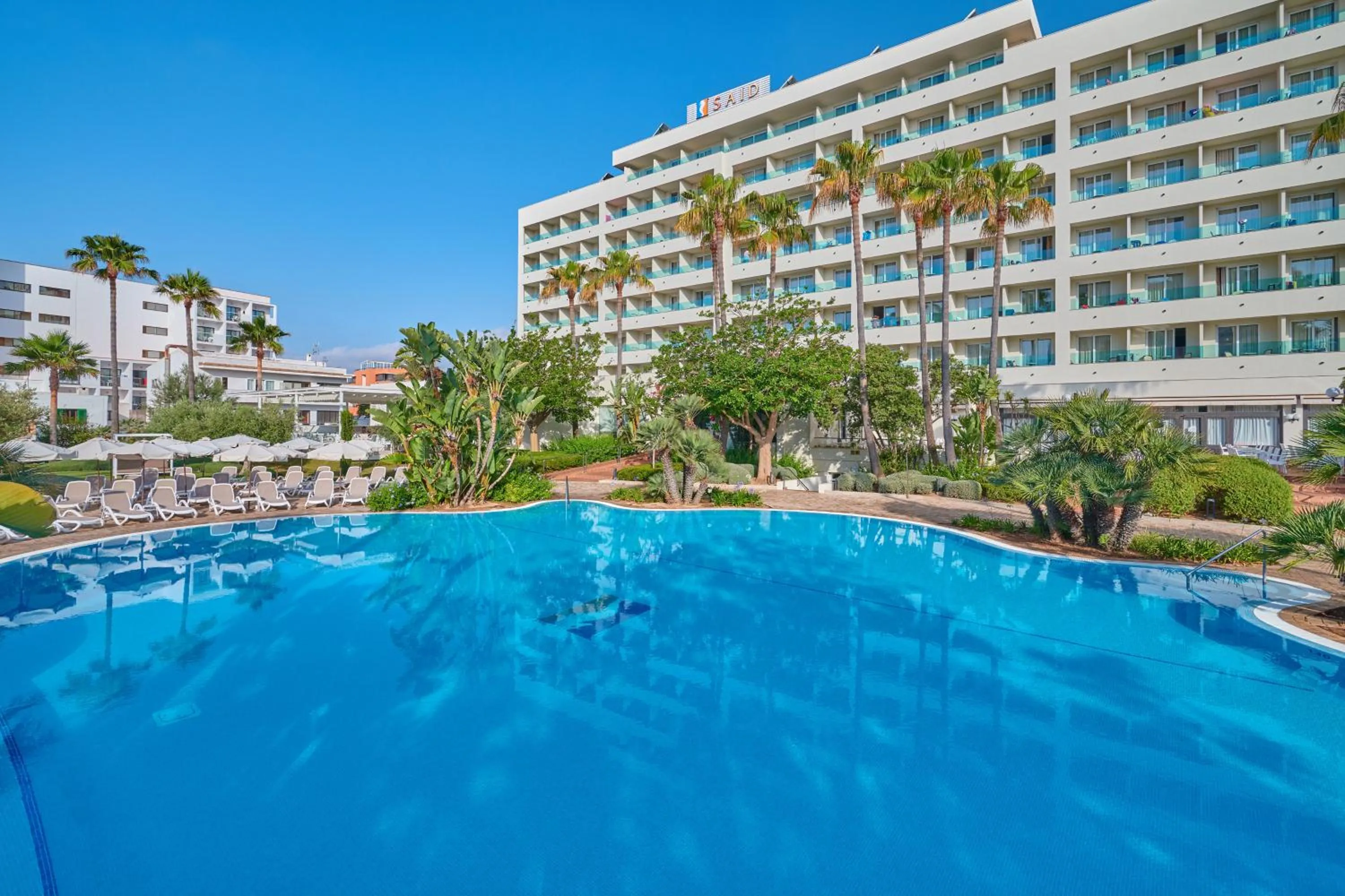 Property building in Hipotels Said