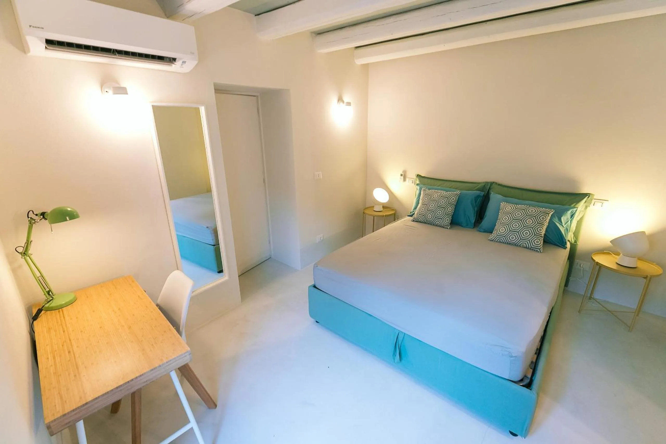 Bed in Veronique by Dimore in Sicily