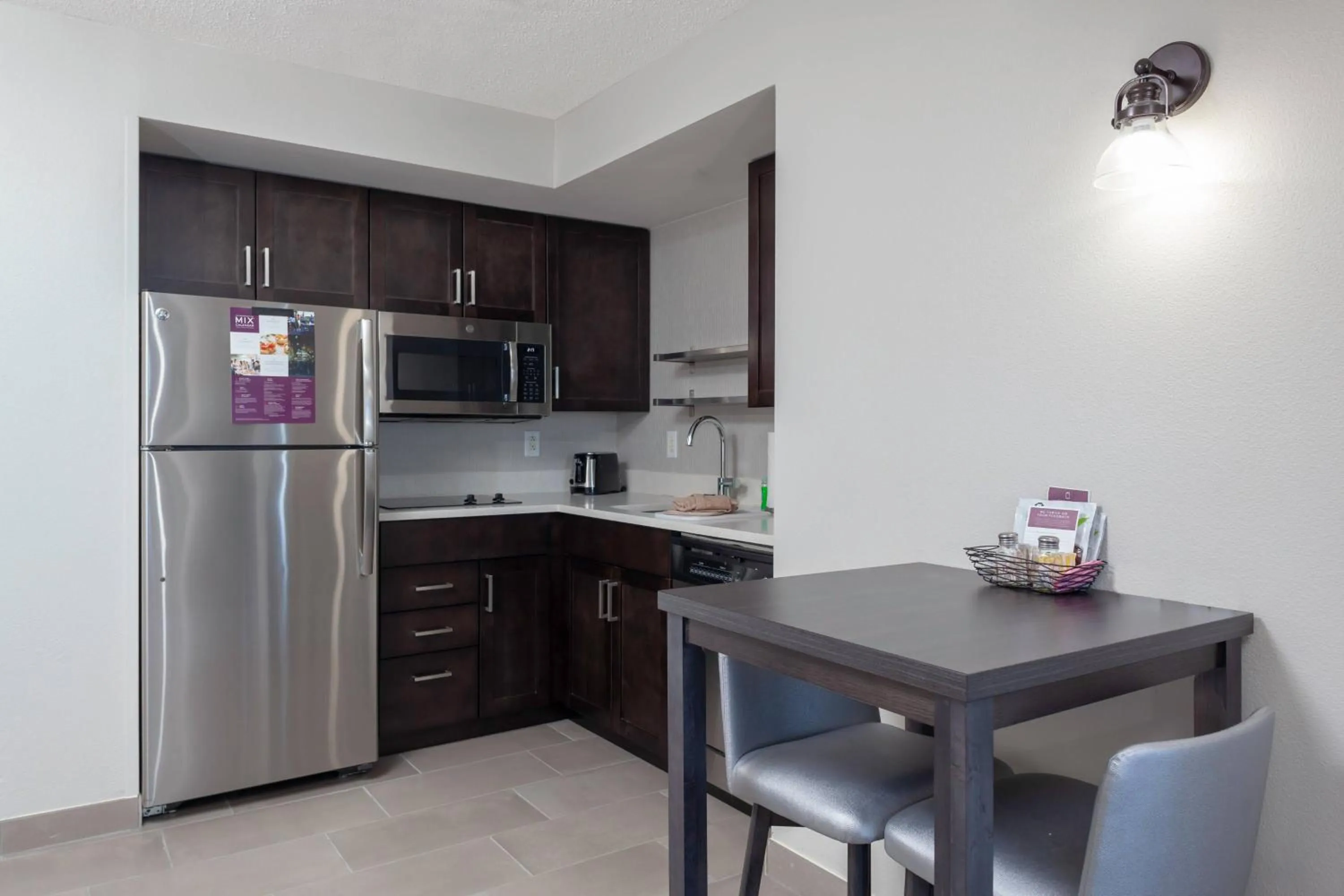 Kitchen or kitchenette in Residence Inn By Marriott Virginia Beach Oceanfront