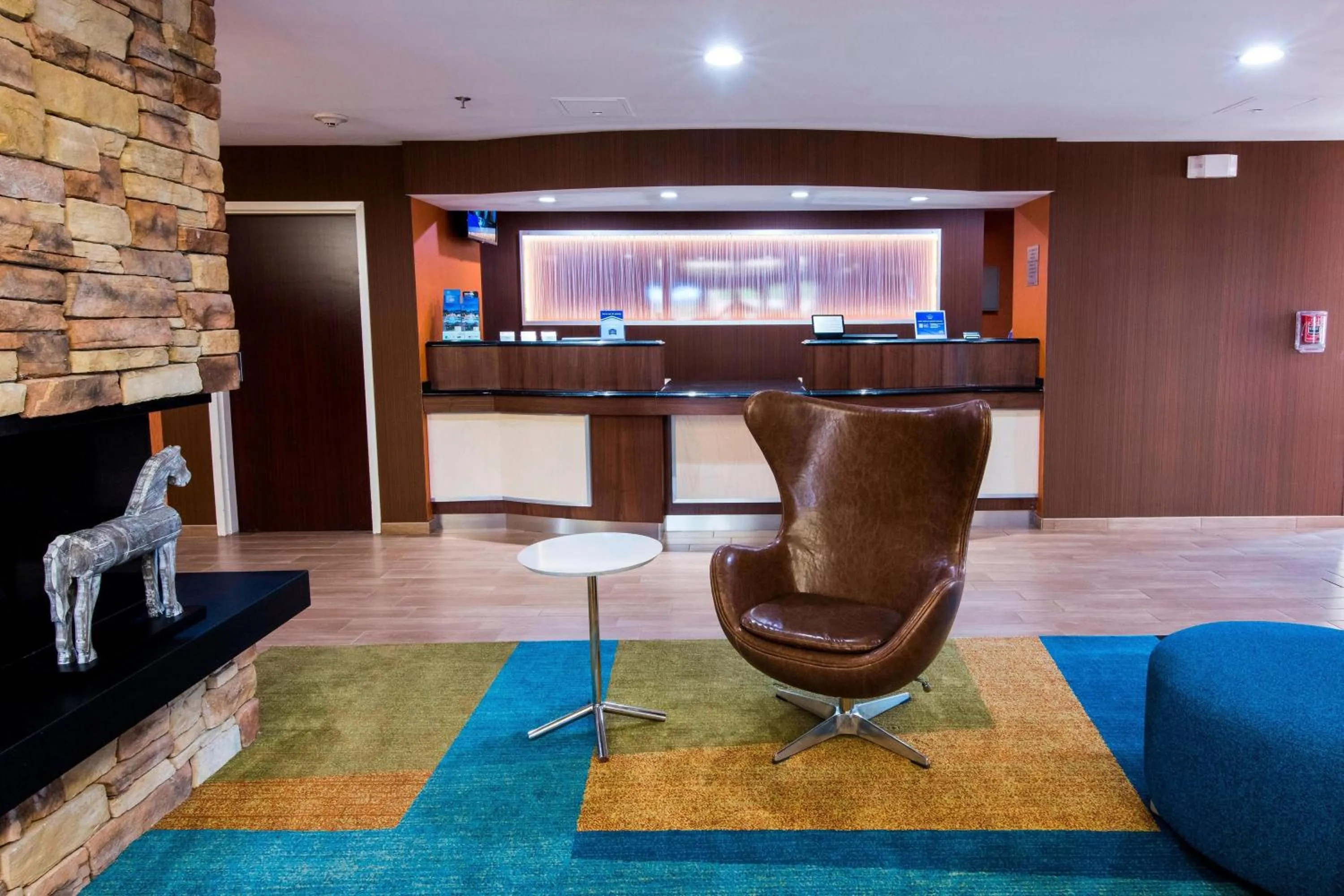 Lobby or reception in Fairfield by Marriott Chesapeake