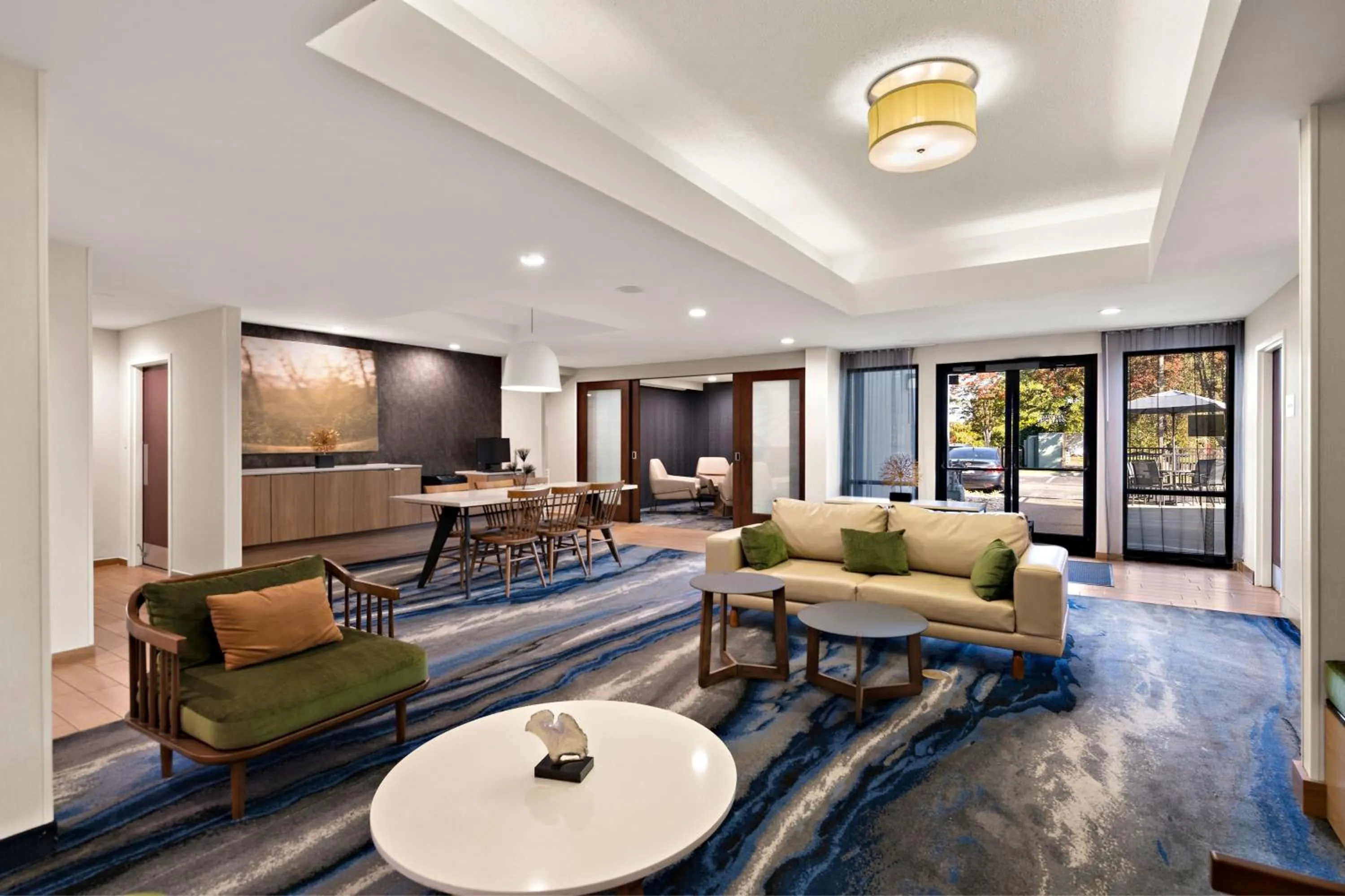 Lobby or reception in Fairfield by Marriott Chesapeake