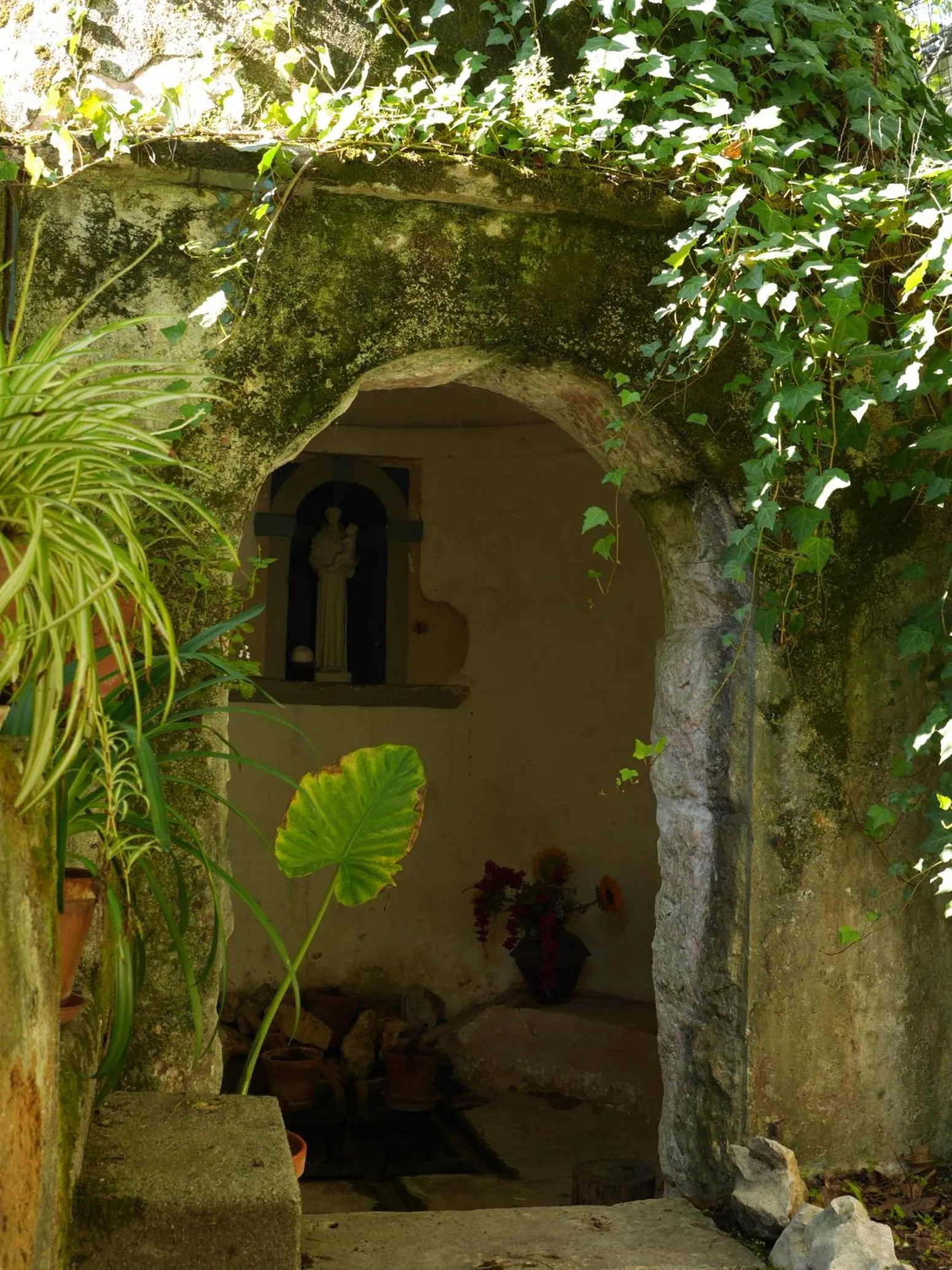 Property building in Casa Dos Arrabidos