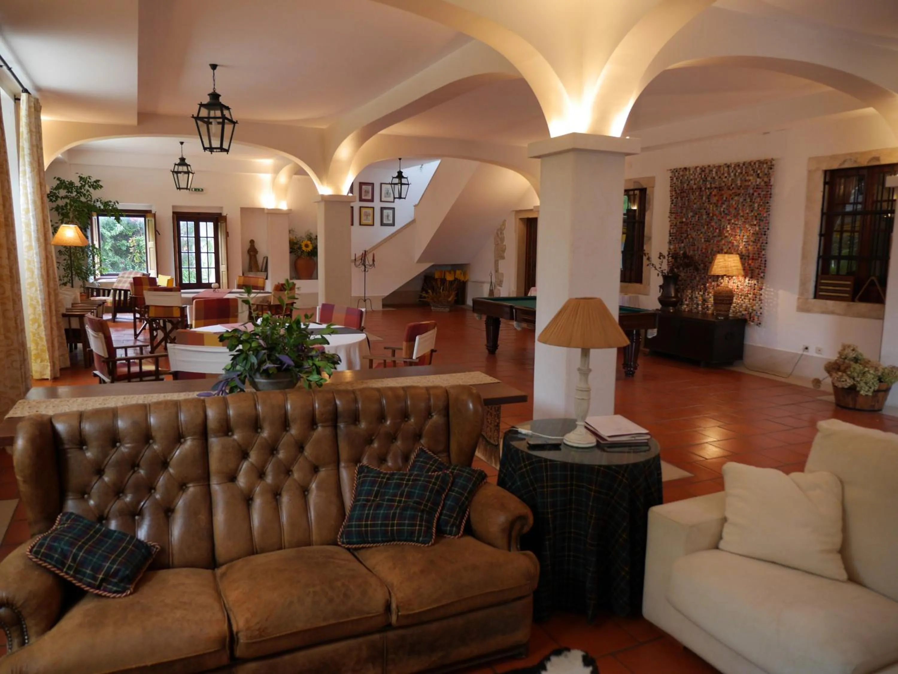 Communal lounge/ TV room in Casa Dos Arrabidos