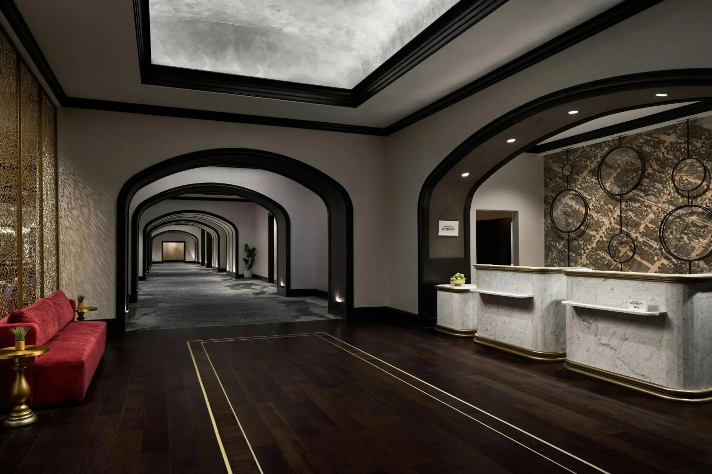 Lobby or reception in Renaissance Portsmouth-Norfolk Waterfront Hotel