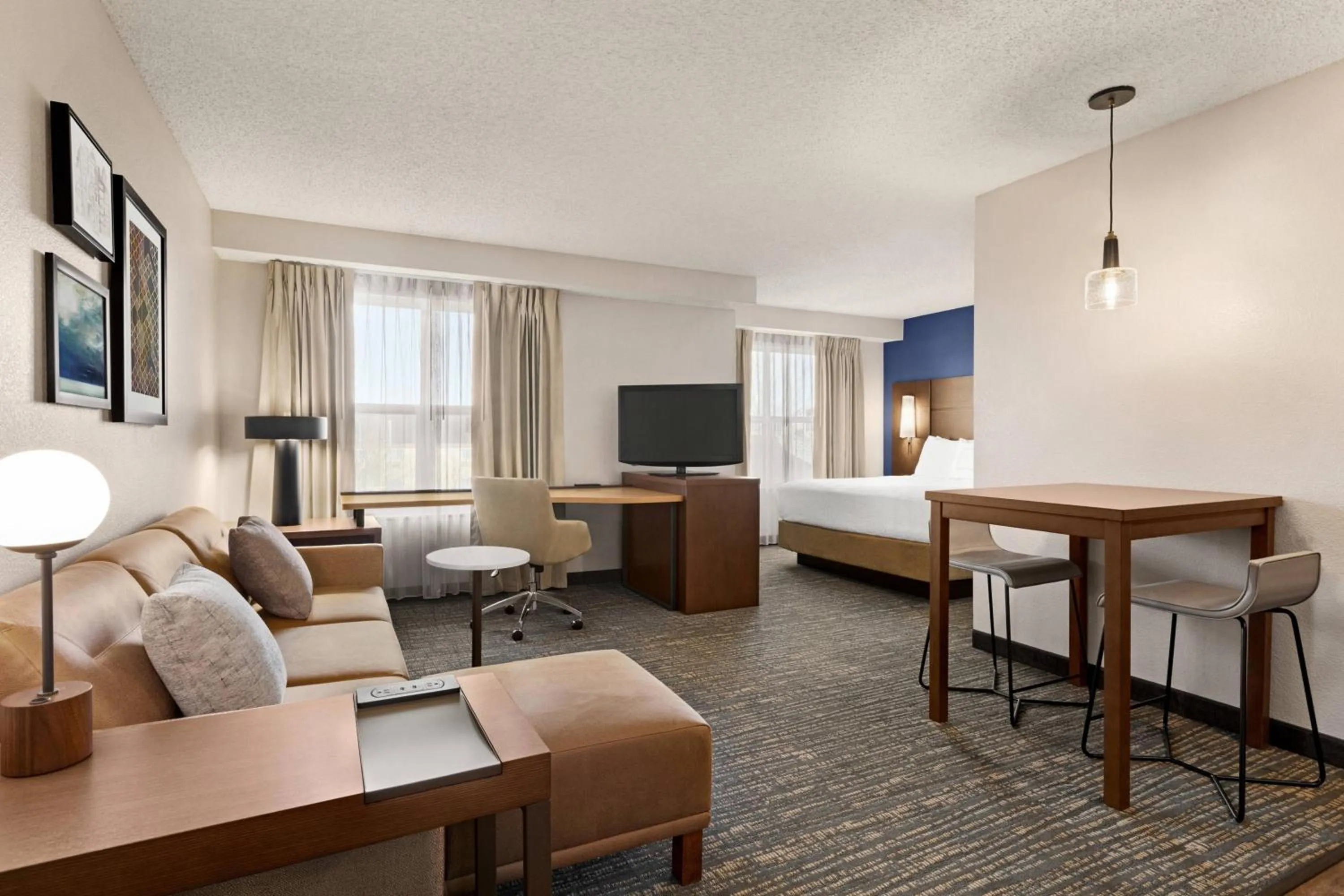Photo of the whole room, Bed in Residence Inn by Marriott Norfolk Airport