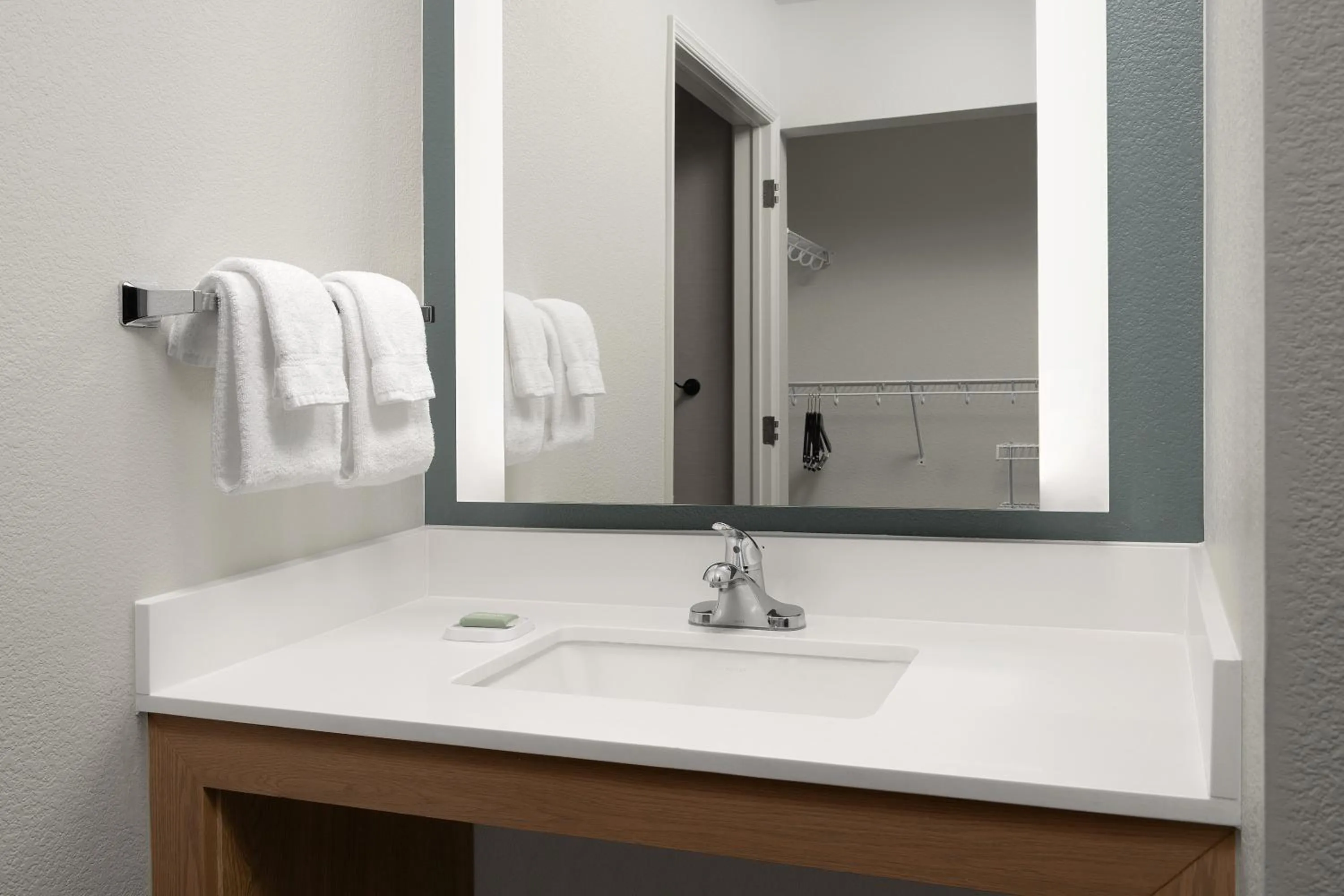 Bathroom in Residence Inn Palo Alto Los Altos