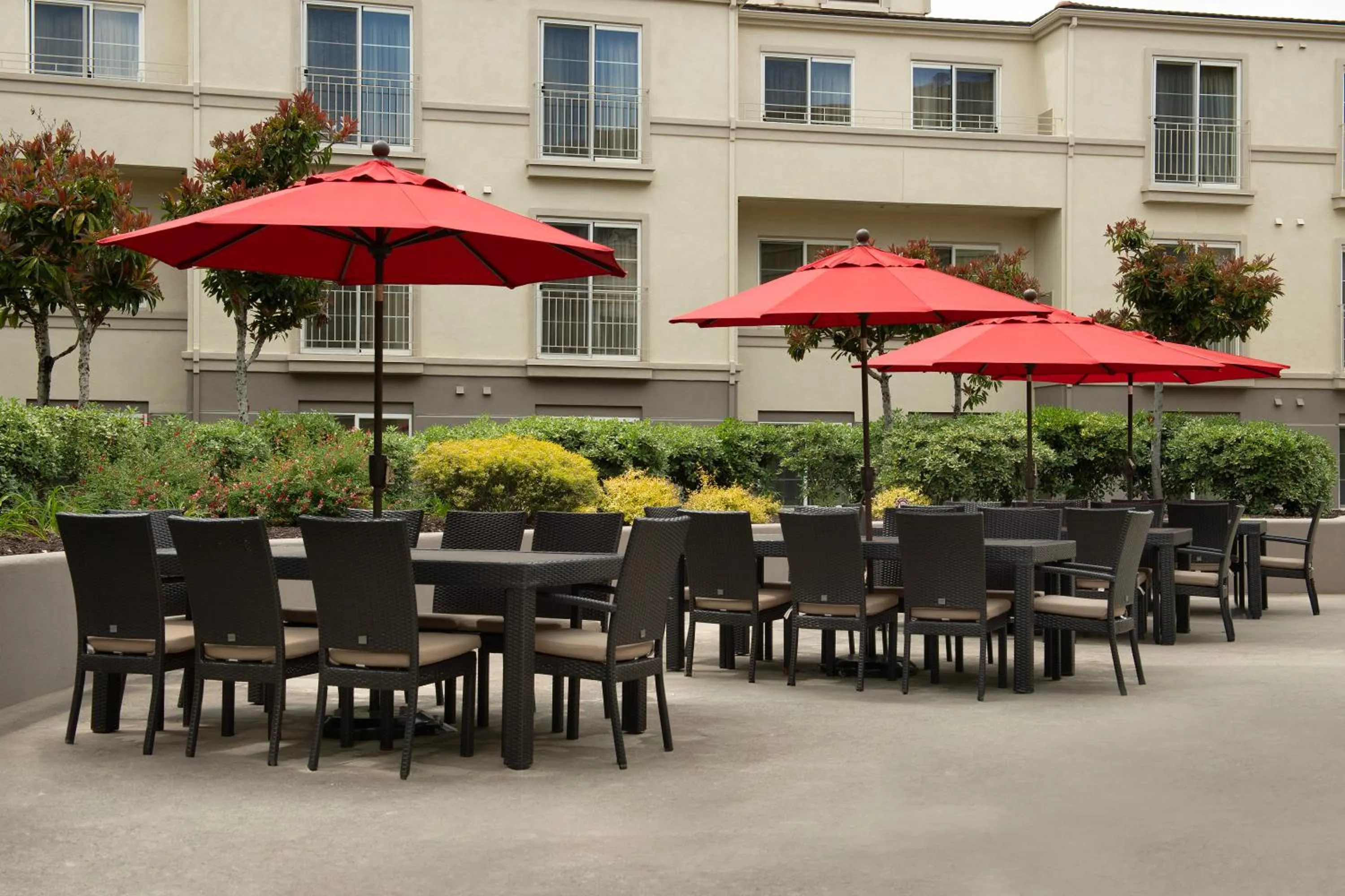 Patio in Residence Inn Palo Alto Los Altos