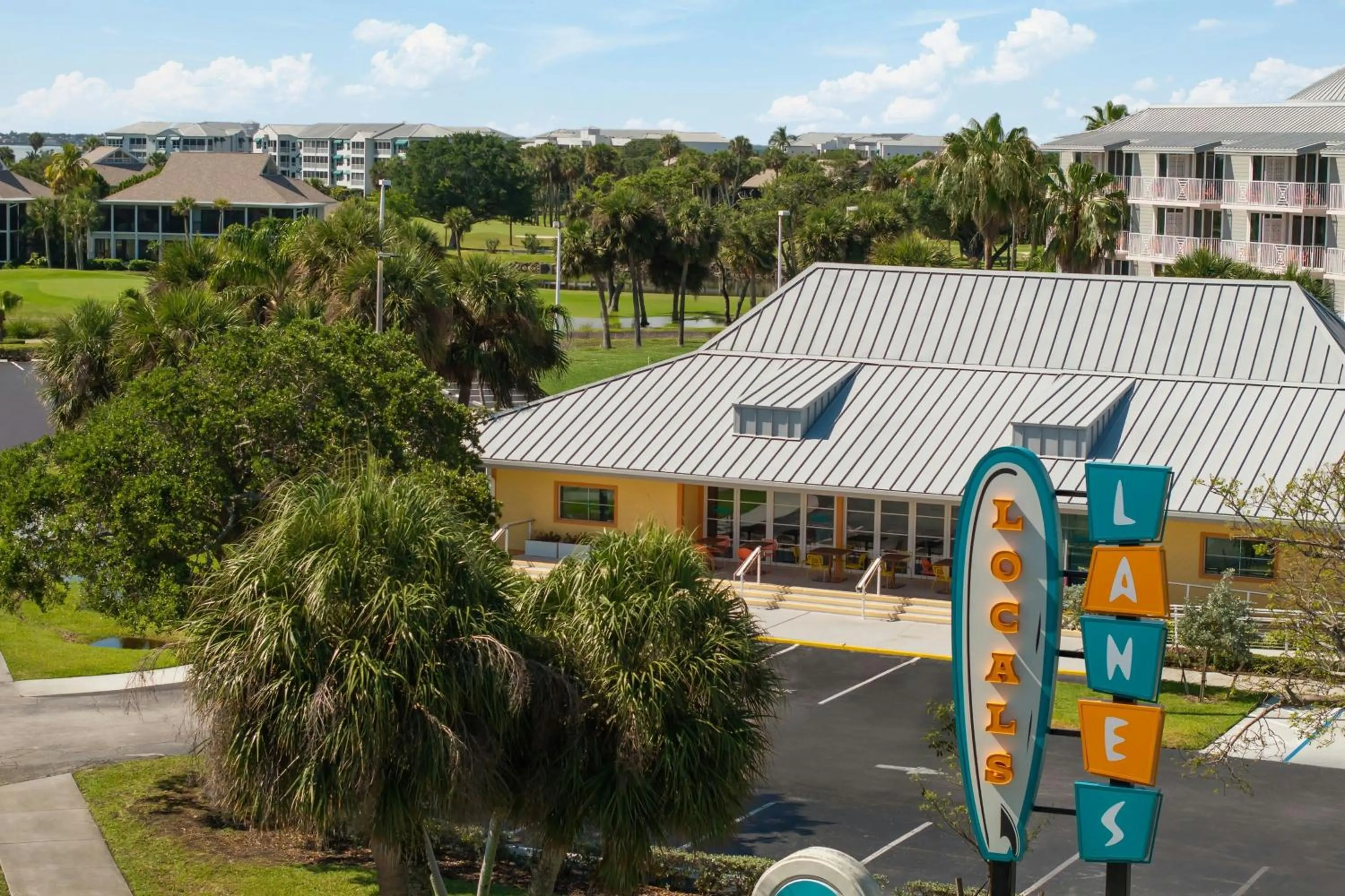 Property building in Marriott Hutchinson Island Beach Resort, Golf & Marina