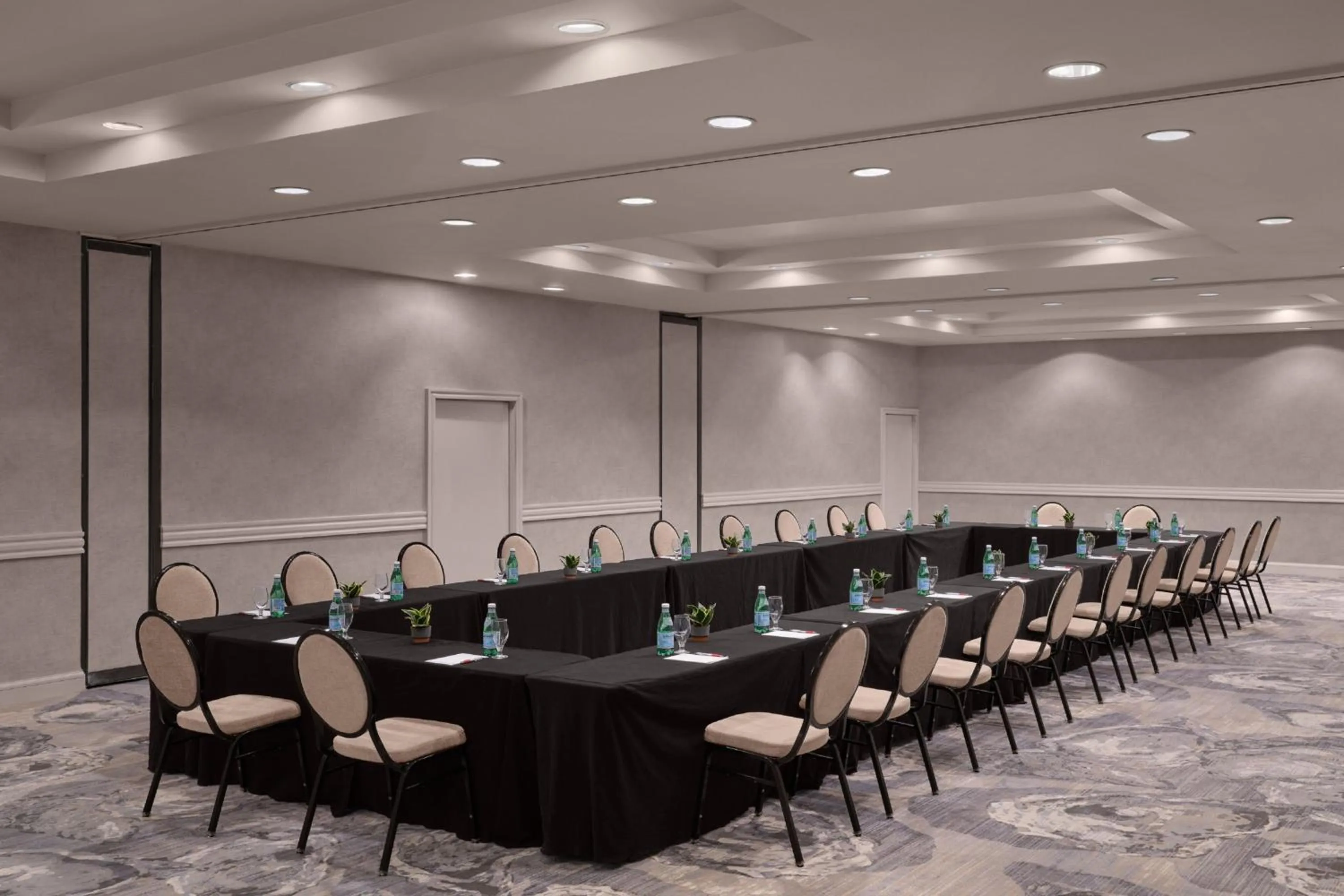 Meeting/conference room in Marriott Hutchinson Island Beach Resort, Golf & Marina