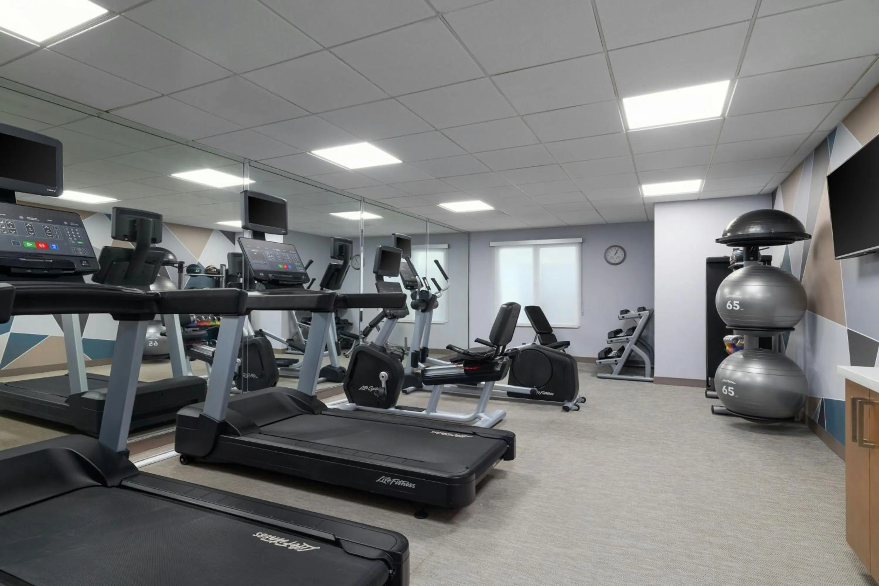 Fitness centre/facilities in SpringHill Suites Boca Raton