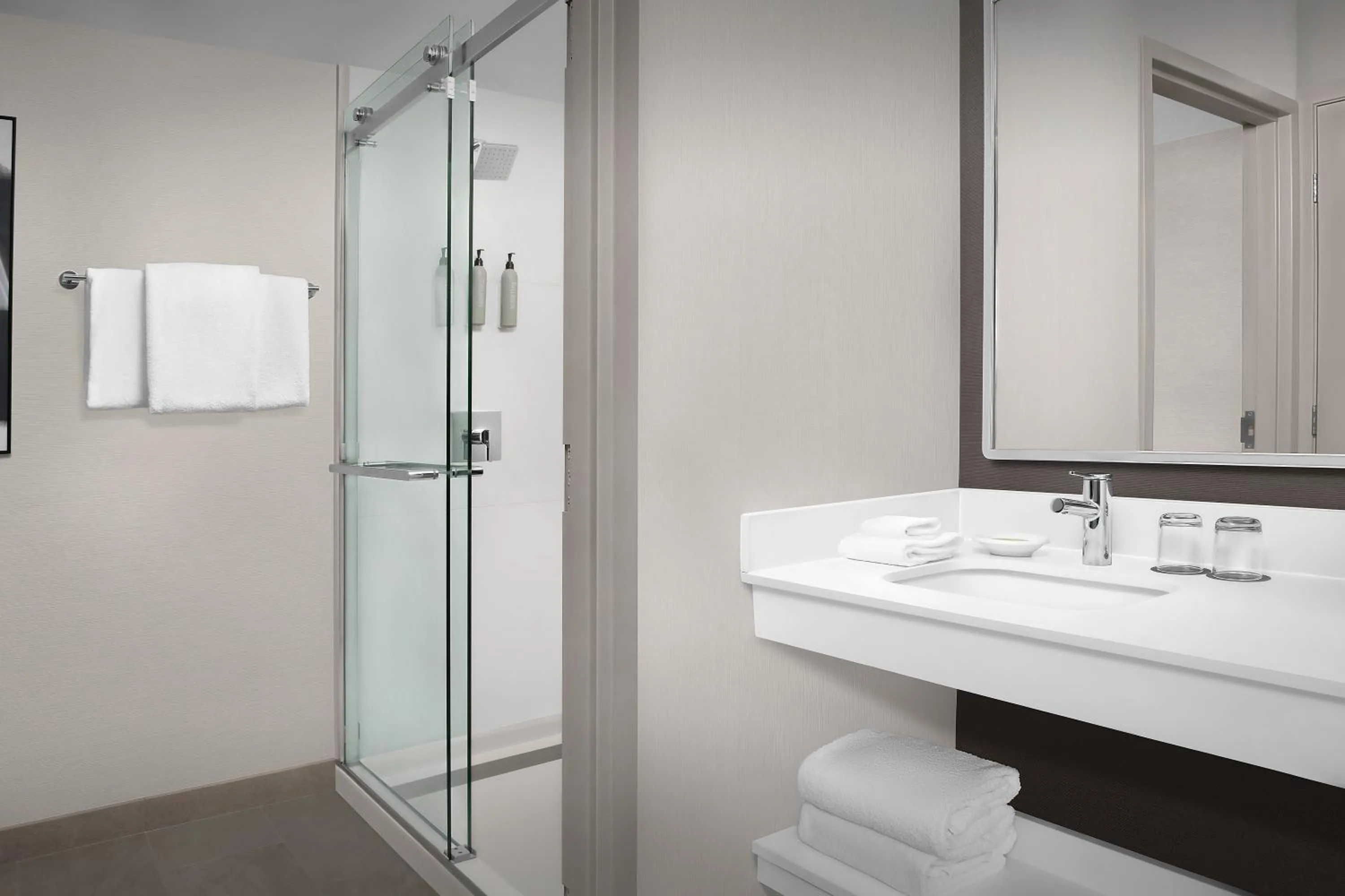 Bathroom in Courtyard by Marriott Portland Tigard