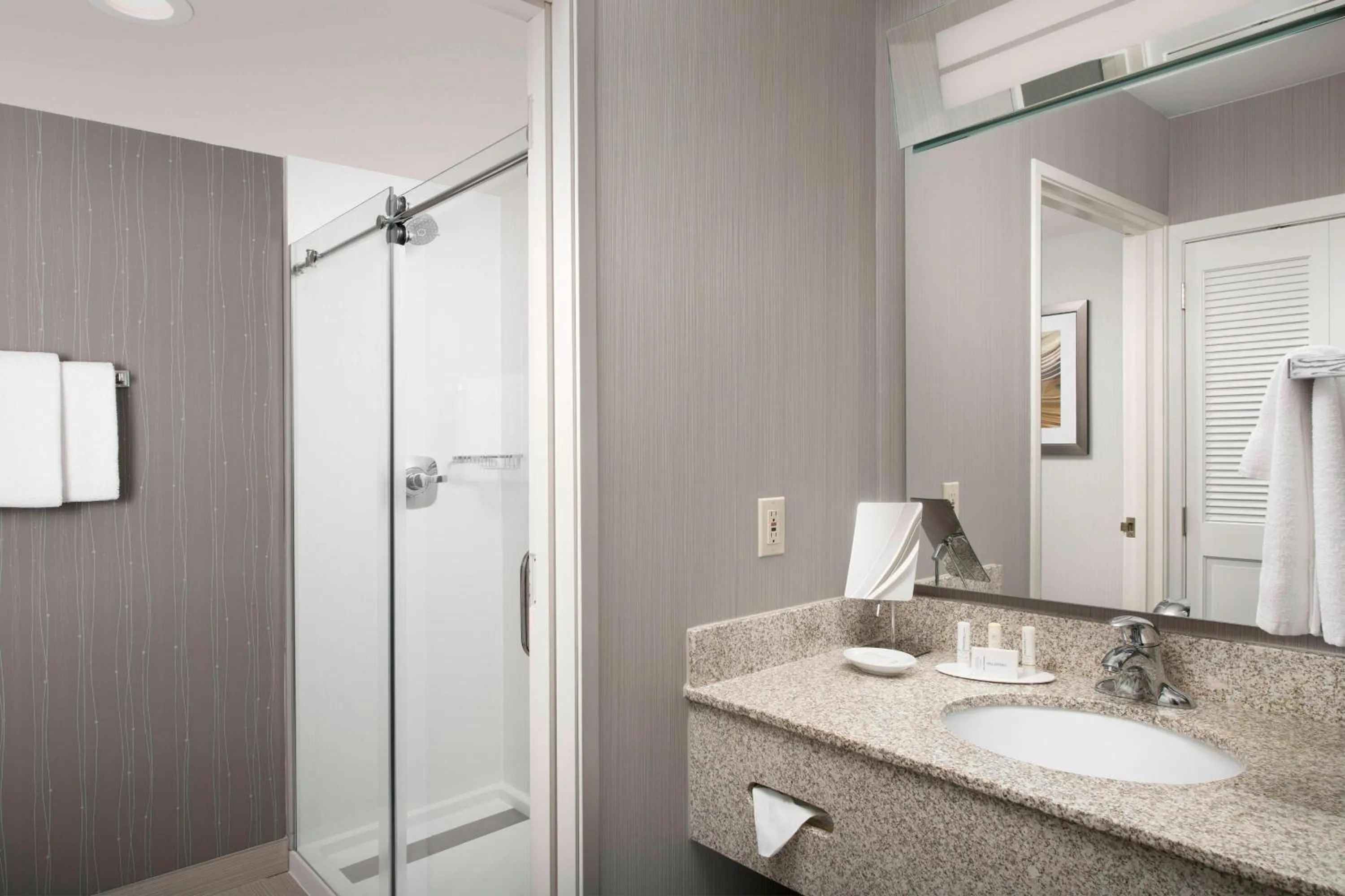 Bathroom in Courtyard by Marriott Portland Hillsboro