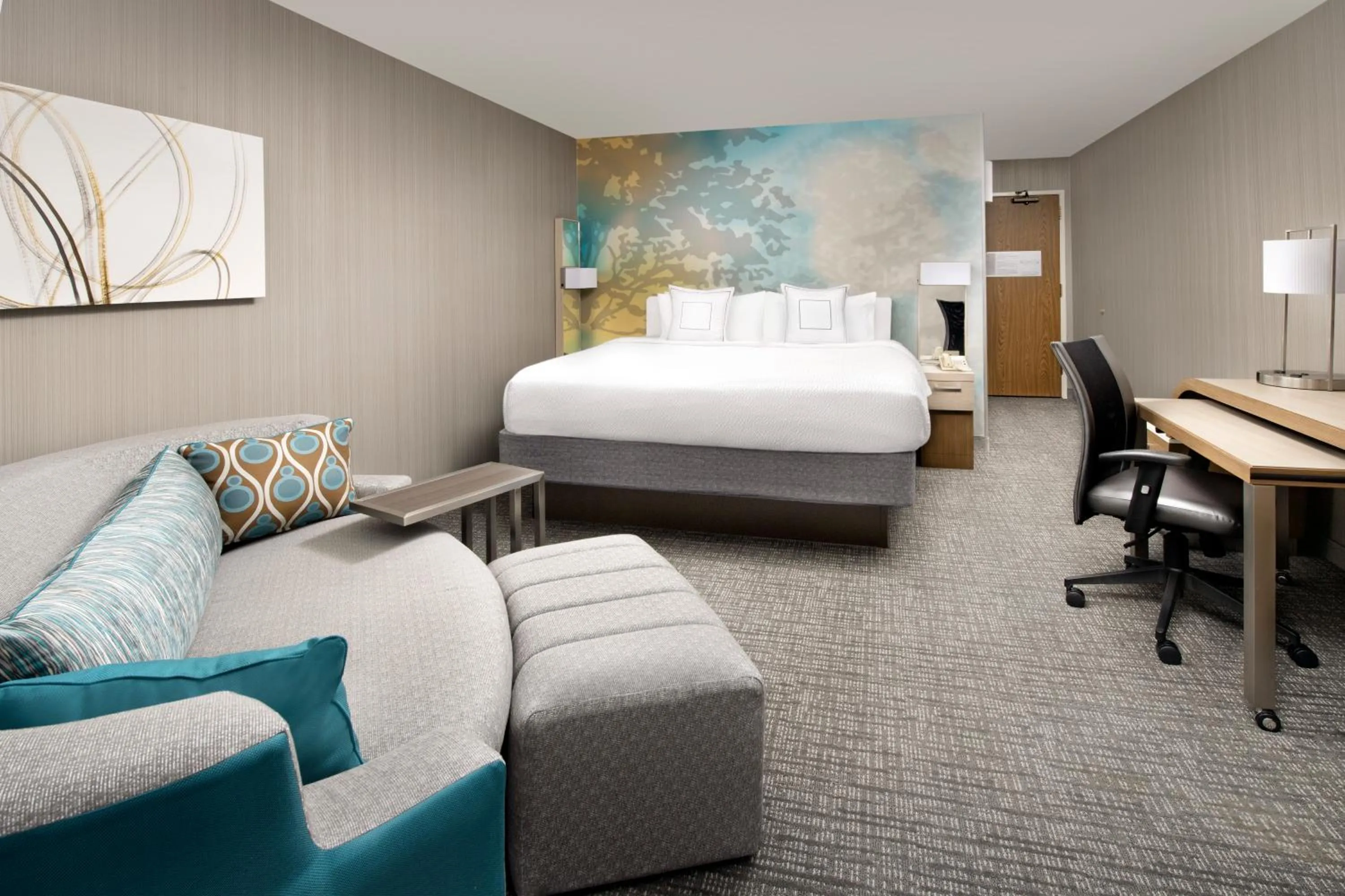 Bedroom, Bed in Courtyard by Marriott Portland Hillsboro