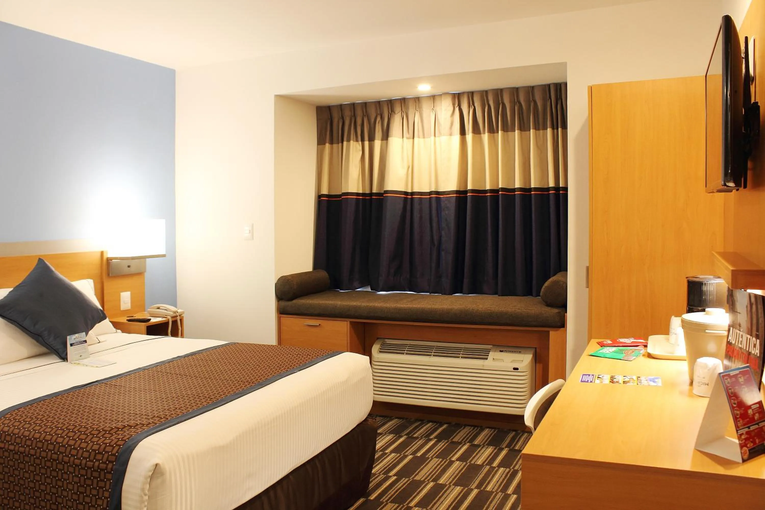 Bedroom, Bed in Microtel Inn & Suites by Wyndham Culiacán