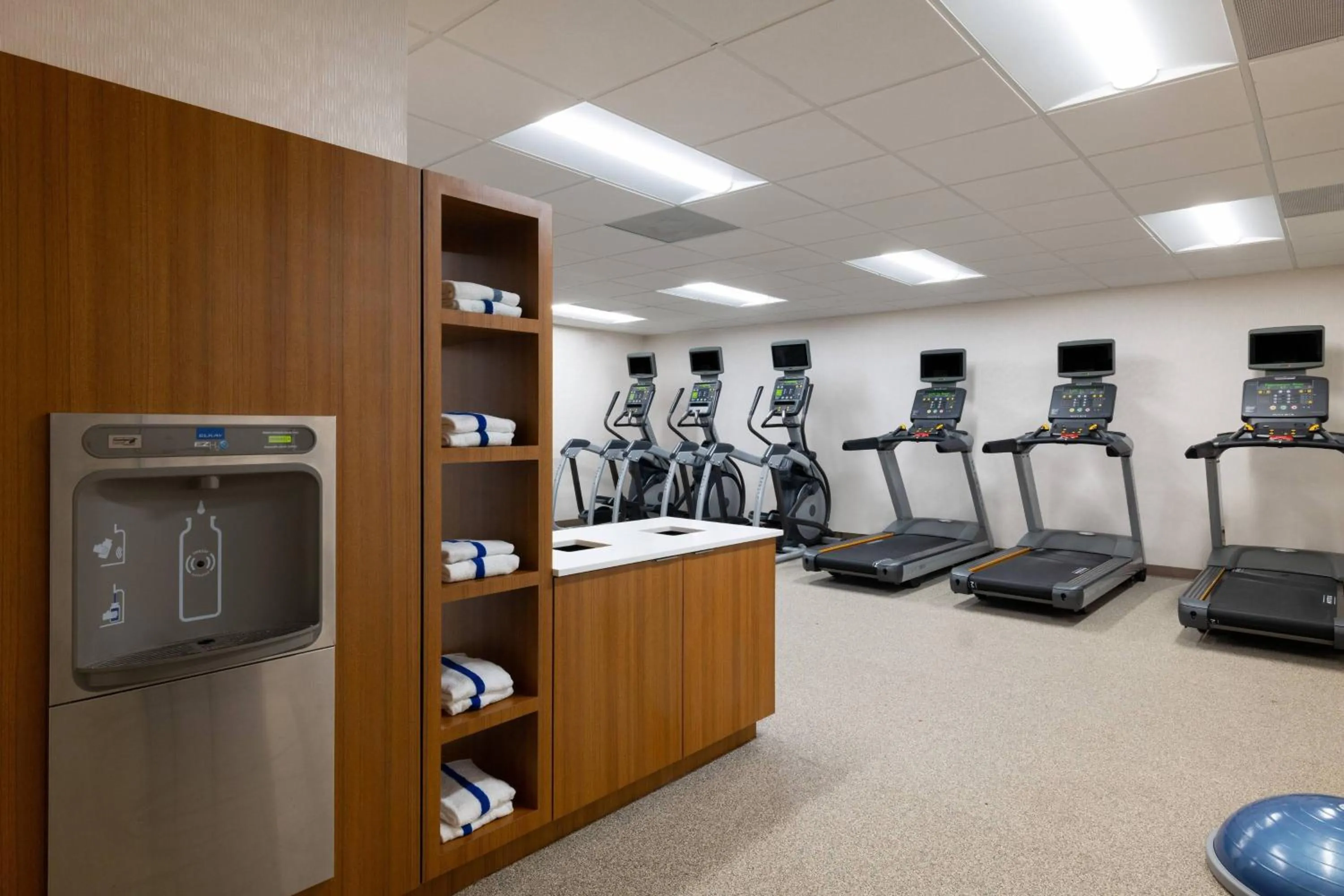 Fitness centre/facilities in SpringHill Suites by Marriott Williamsburg