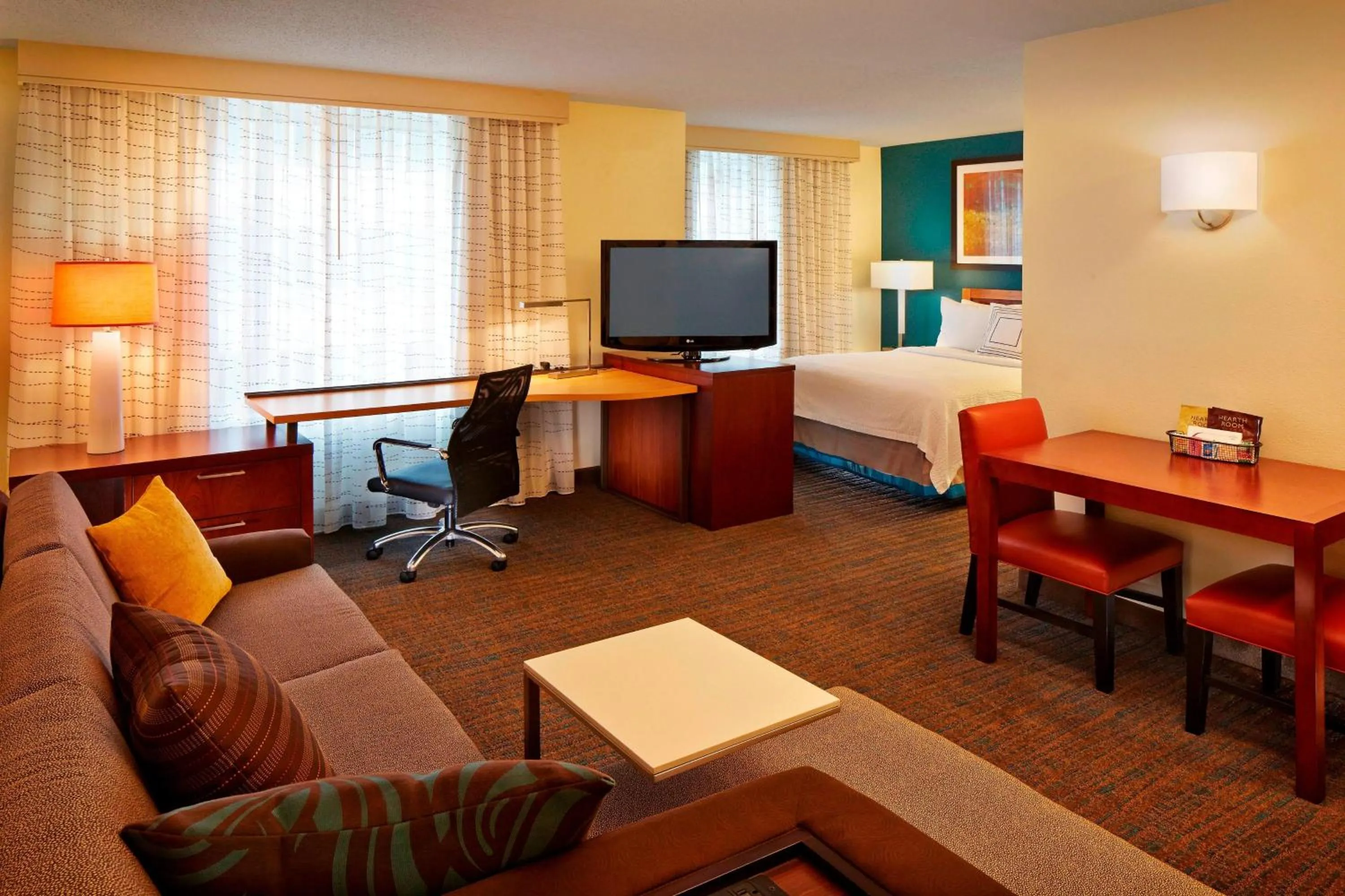 Photo of the whole room, Bed in Residence Inn Philadelphia Conshohocken