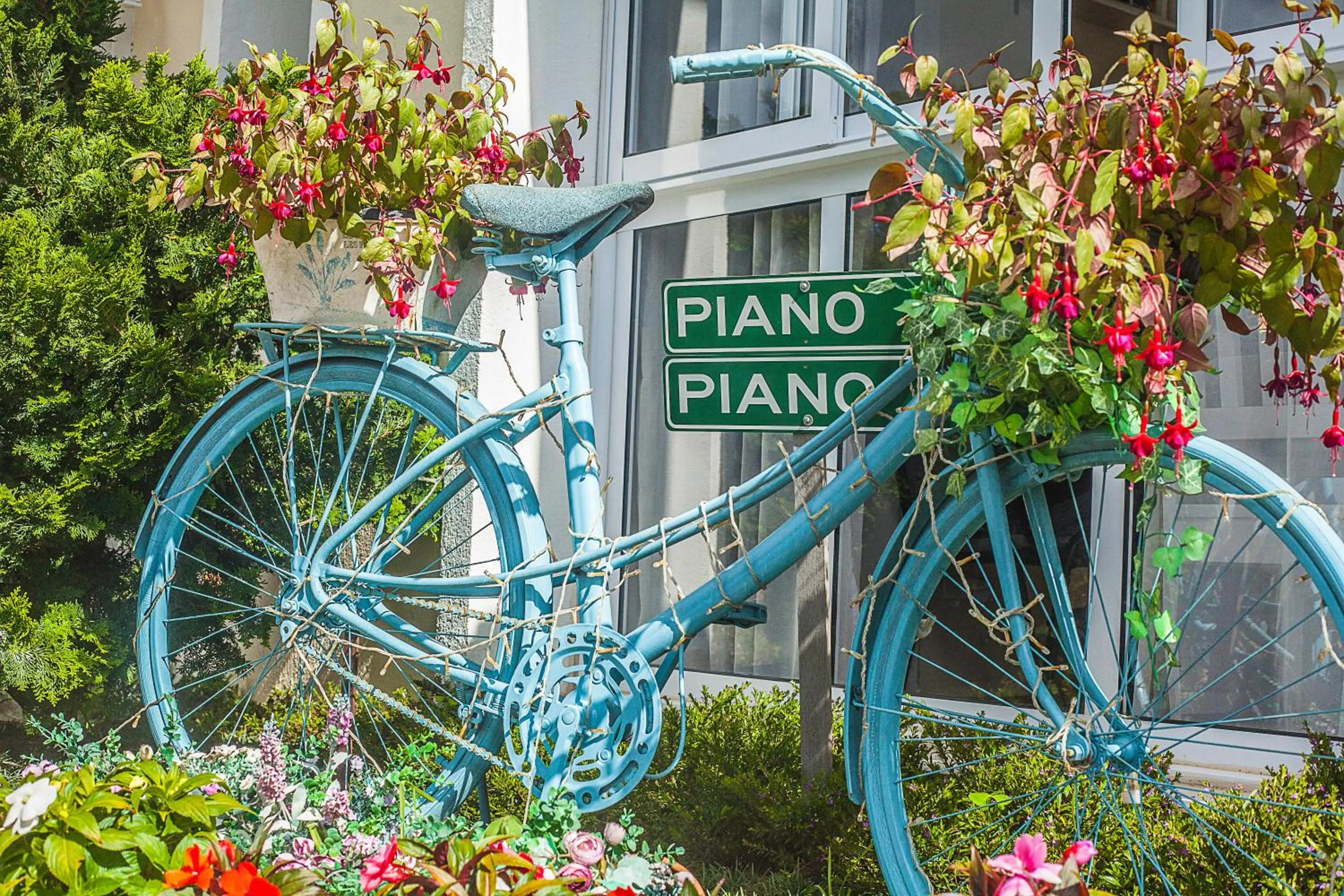 Spring in Pousada Piano Piano