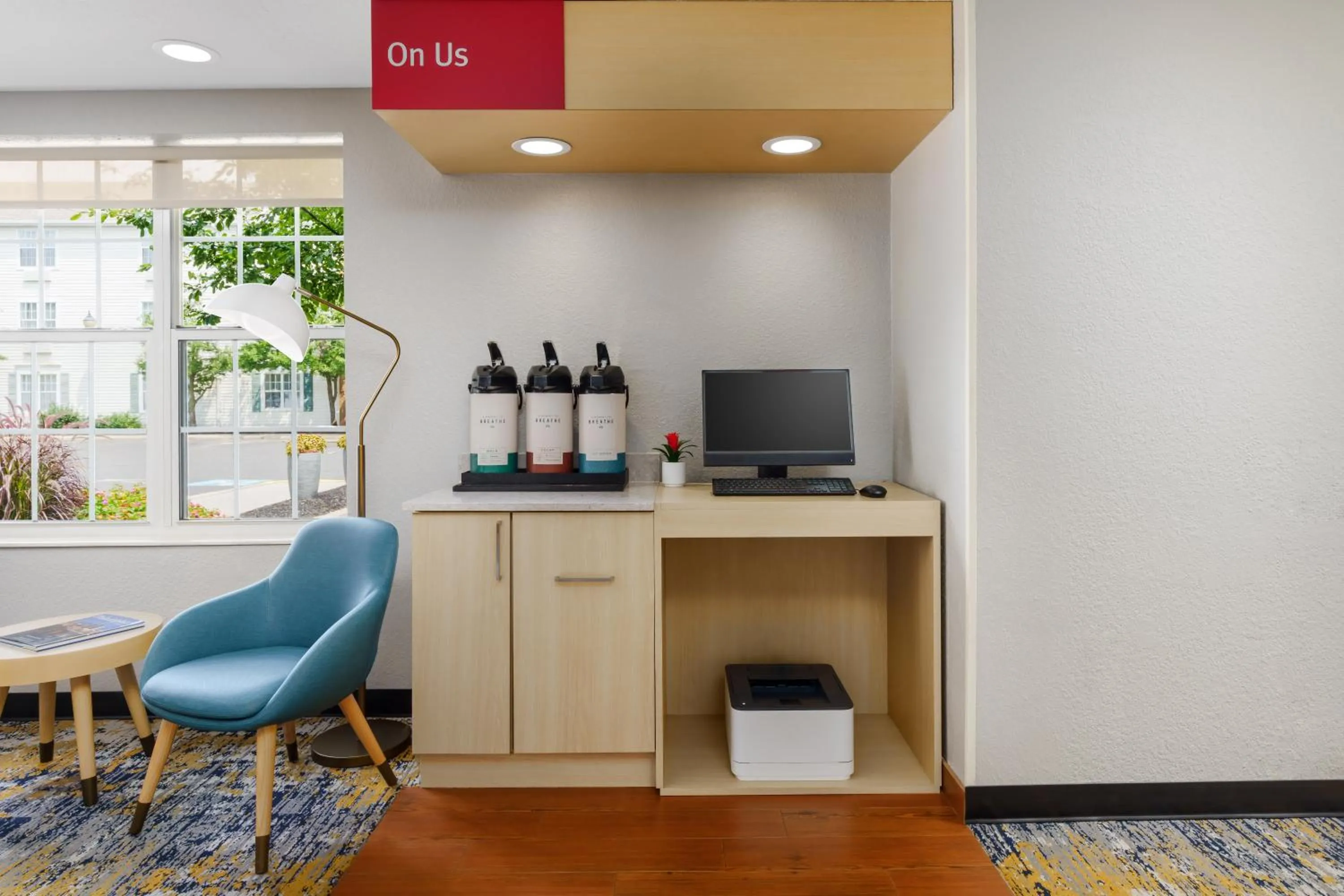 Coffee/tea facilities in TownePlace Suites Philadelphia Horsham