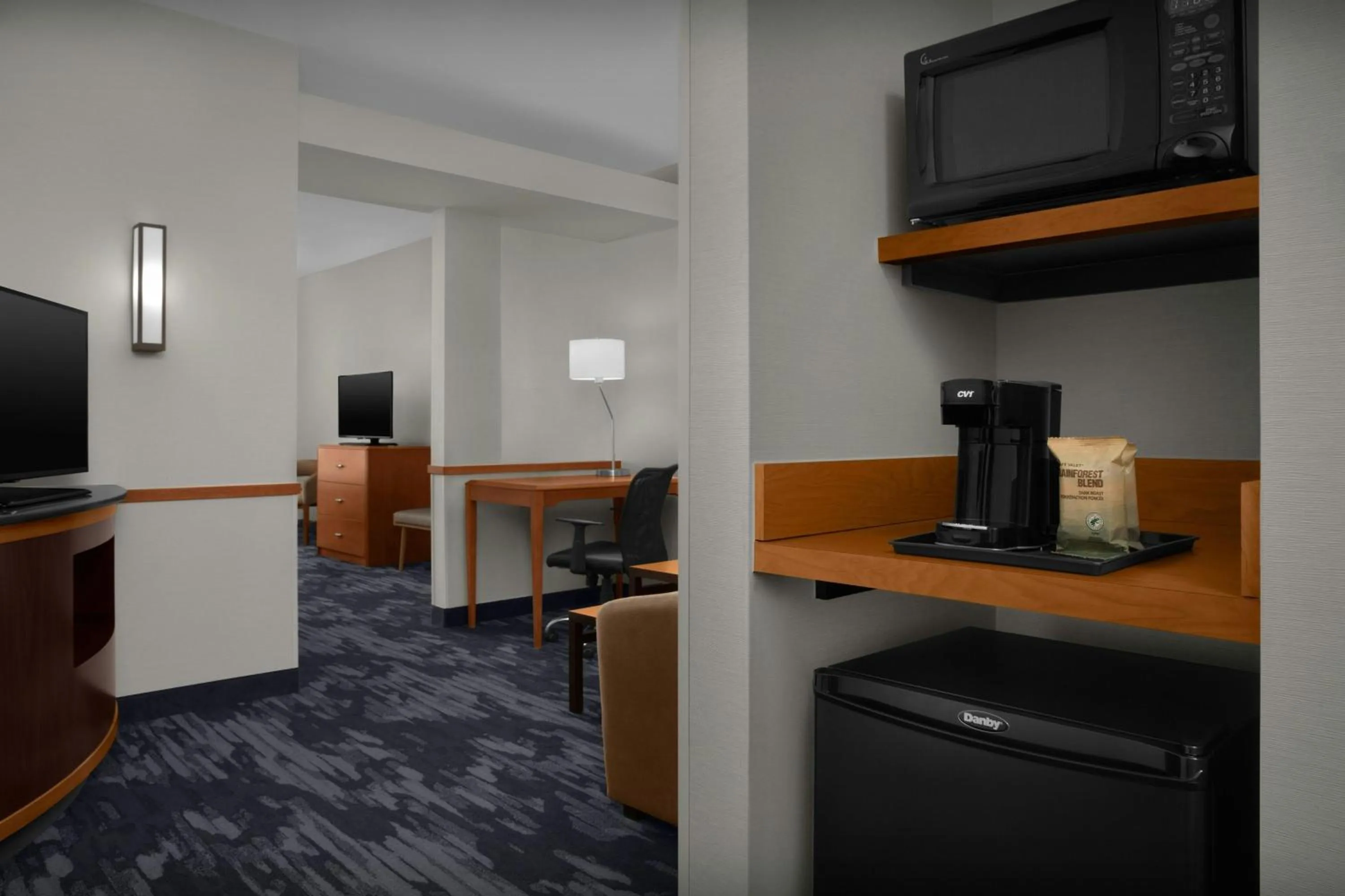 Bedroom in Fairfield Inn and Suites Phoenix Chandler Fashion Center