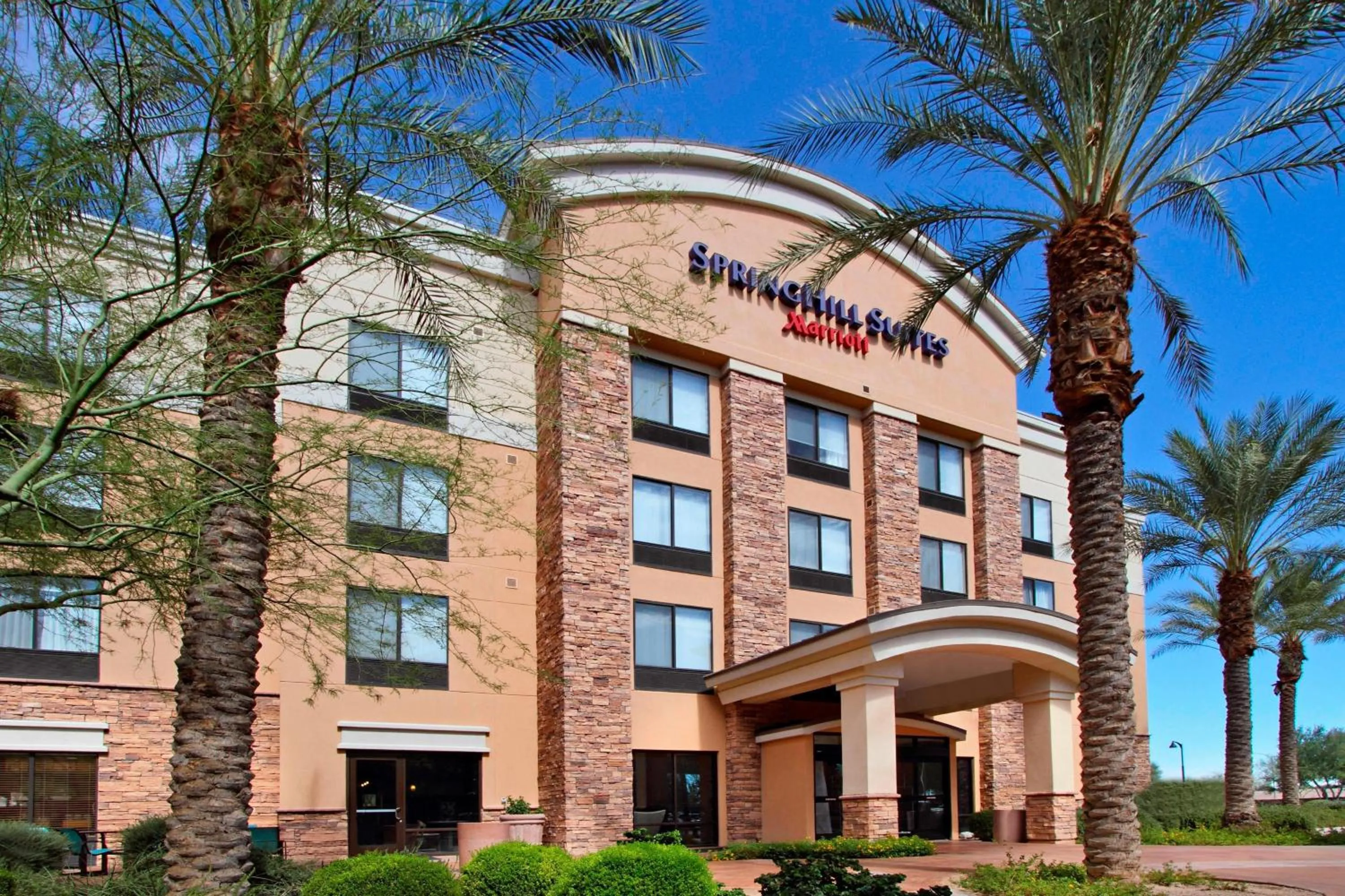 Property building in SpringHill Suites Phoenix Glendale Sports & Entertainment District