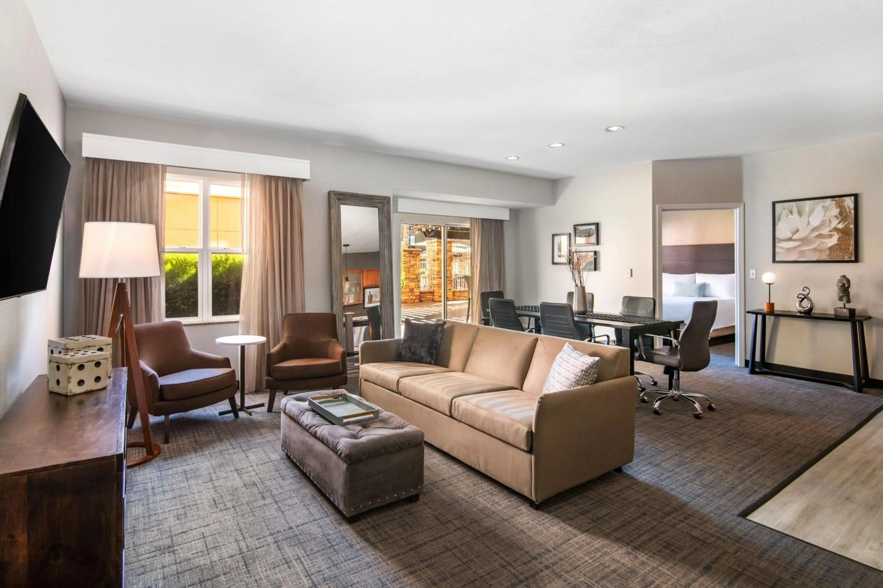 Bedroom in Residence Inn Phoenix Glendale Sports & Entertainment District