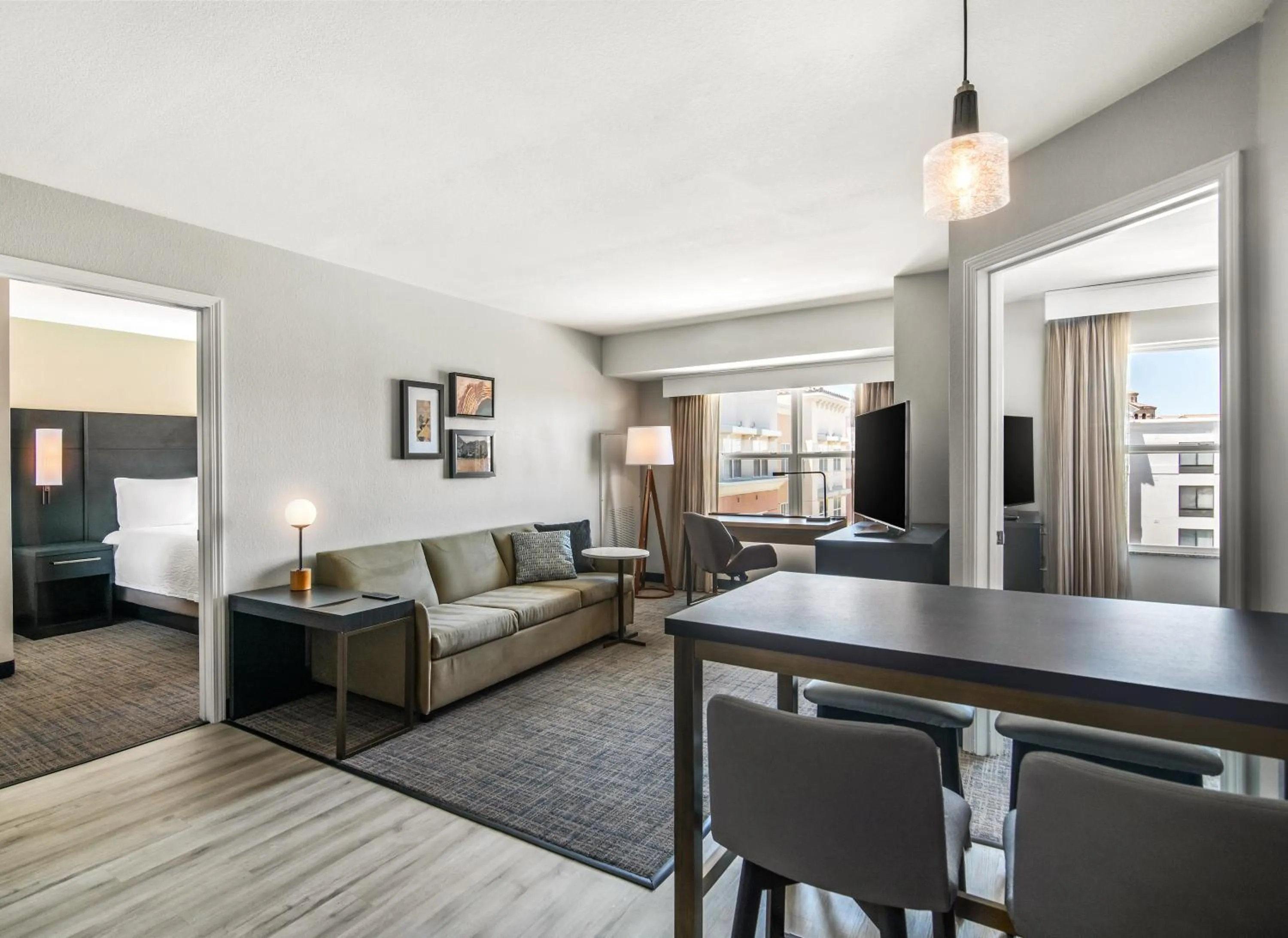 Living room in Residence Inn Phoenix Glendale Sports & Entertainment District