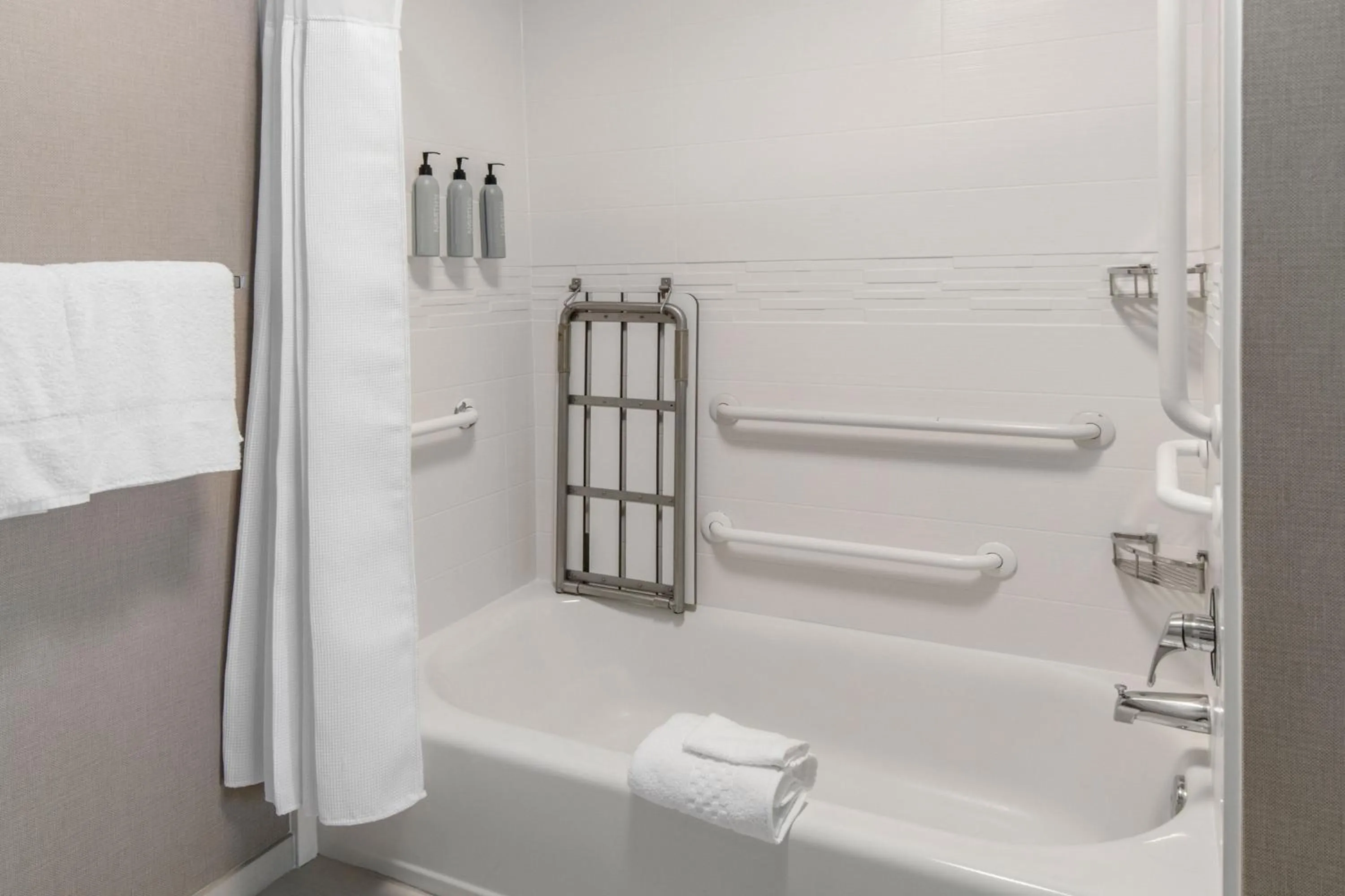 Bathroom in Residence Inn Phoenix Glendale Sports & Entertainment District