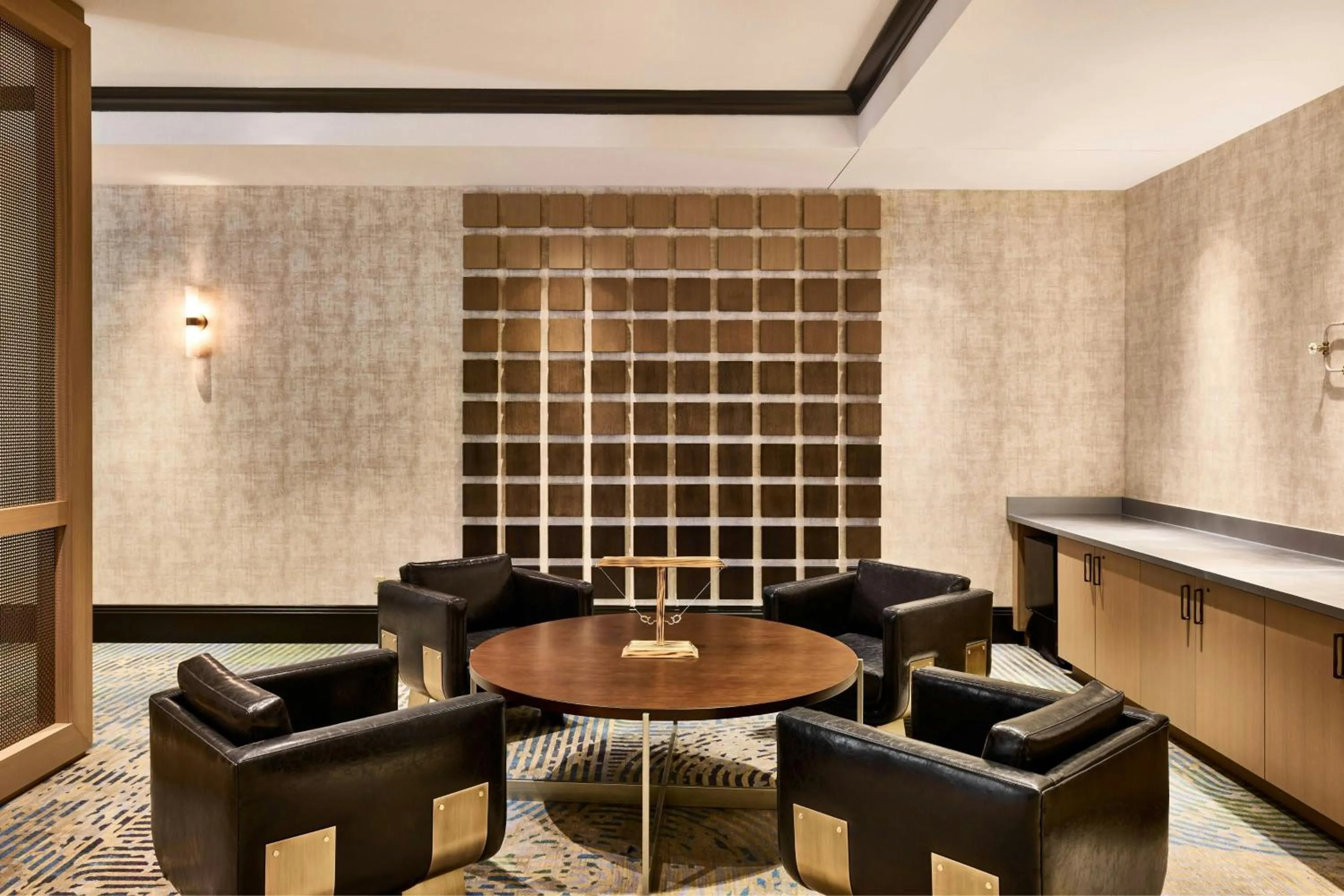 Meeting/conference room in Renaissance Phoenix Glendale Hotel & Conference Center