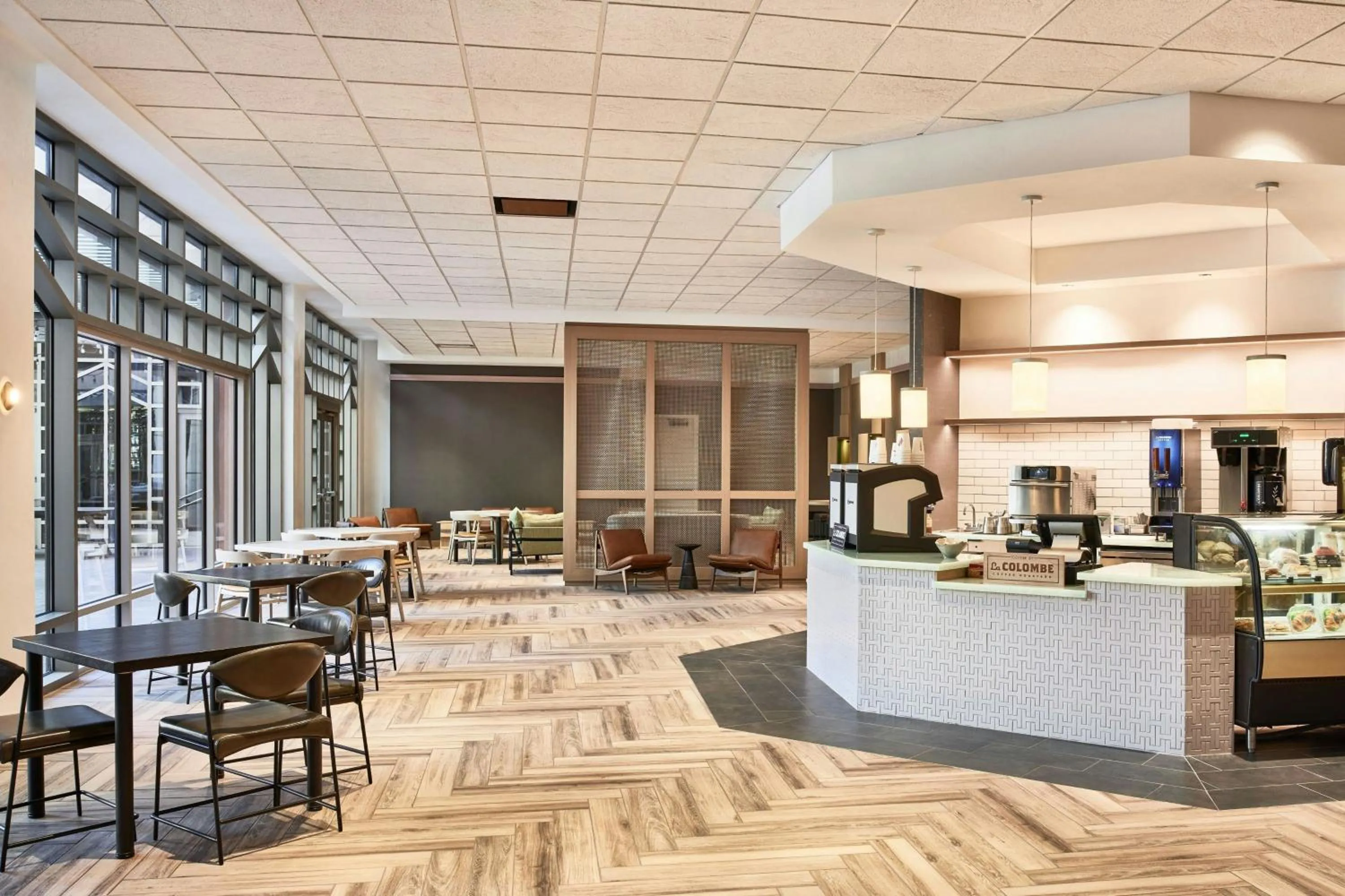 Restaurant/places to eat in Renaissance Phoenix Glendale Hotel & Conference Center