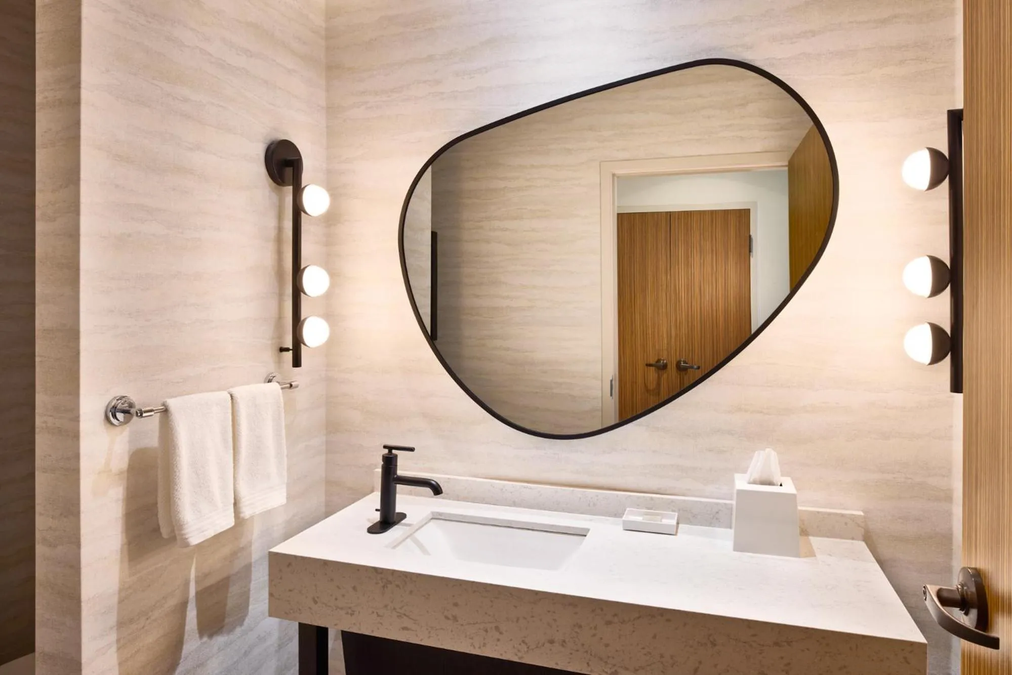 Bathroom in Renaissance Phoenix Glendale Hotel & Conference Center