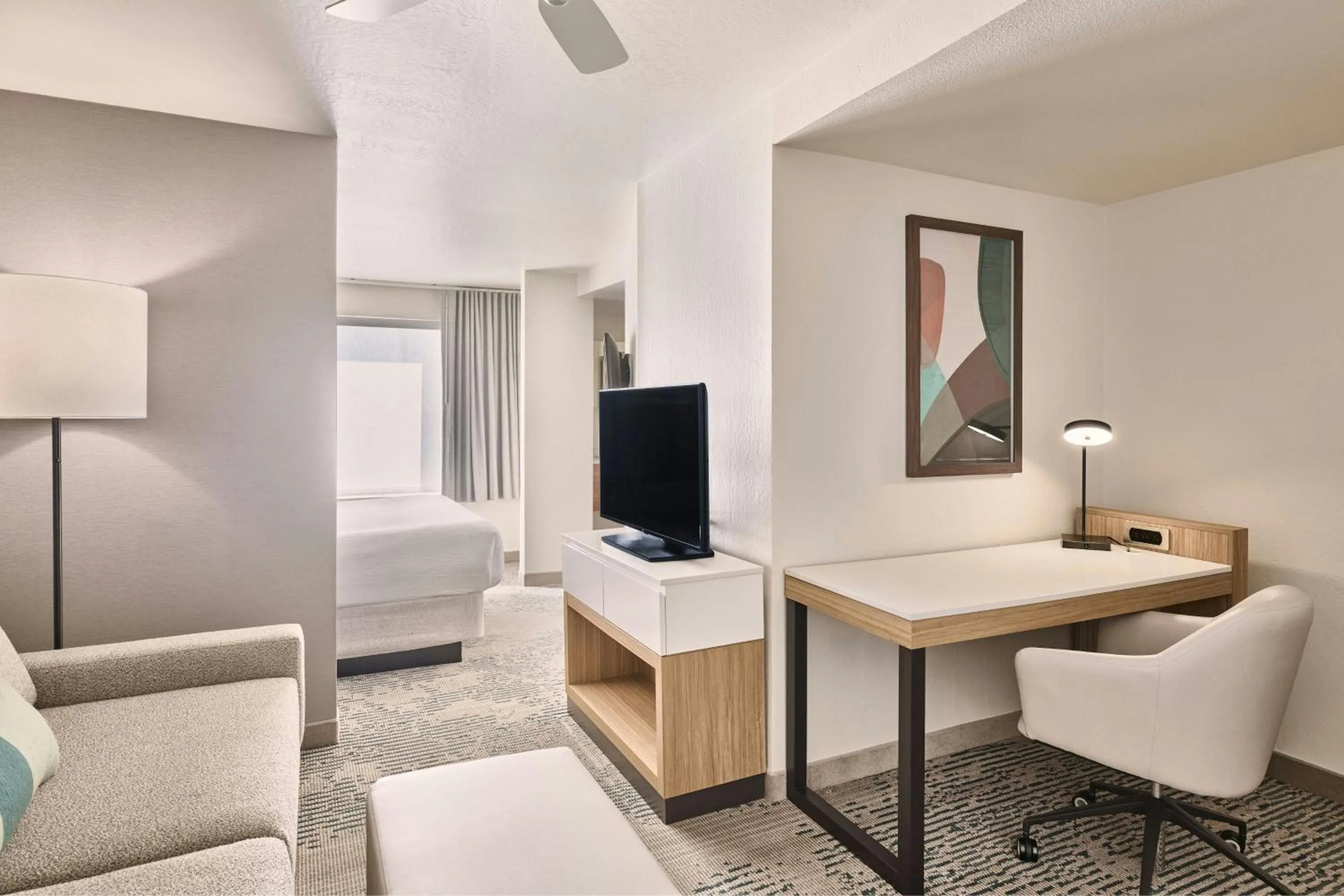 Living room in SpringHill Suites Phoenix Glendale/Peoria