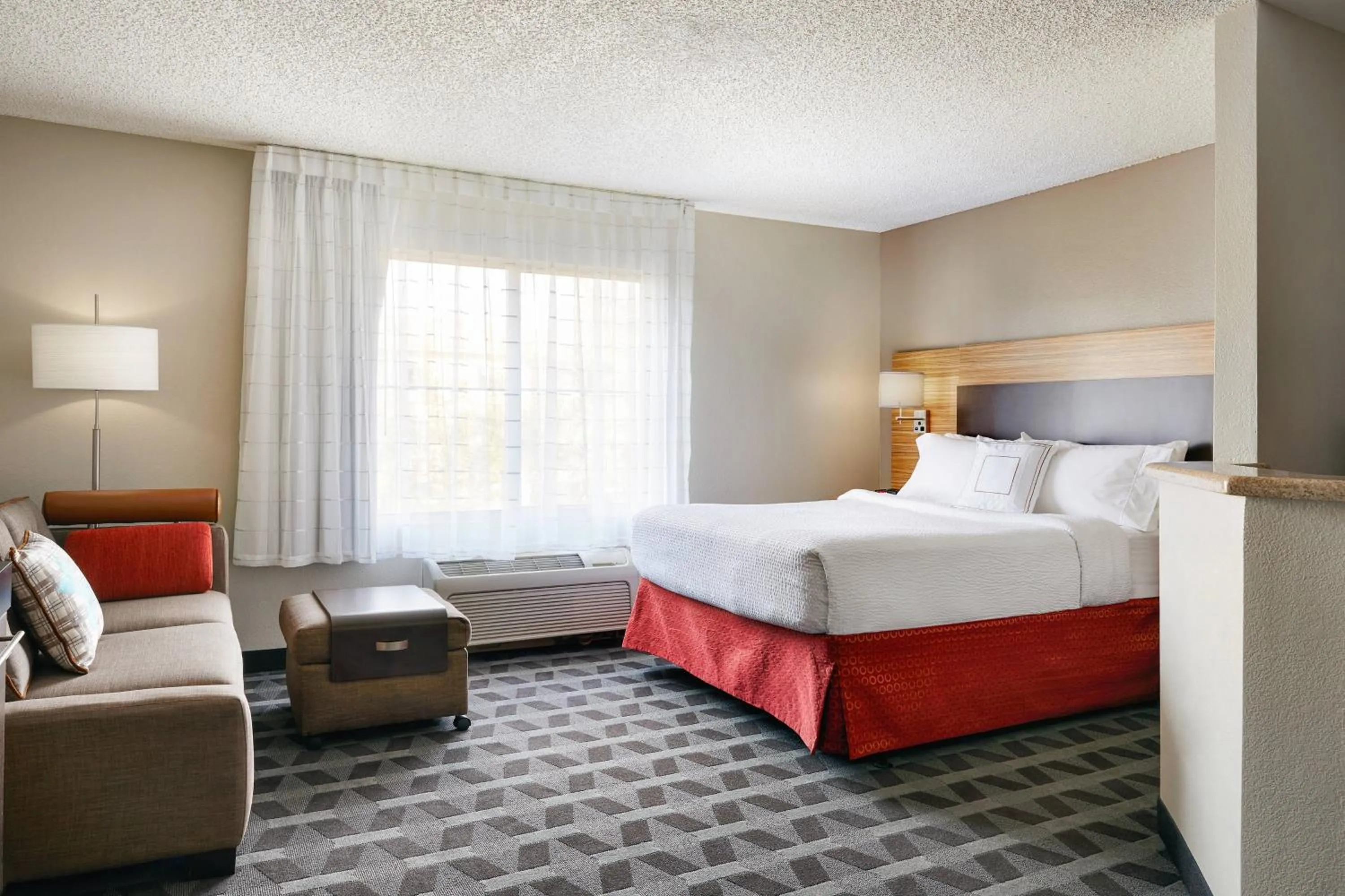 Photo of the whole room, Bed in TownePlace Suites Tempe at Arizona Mills Mall