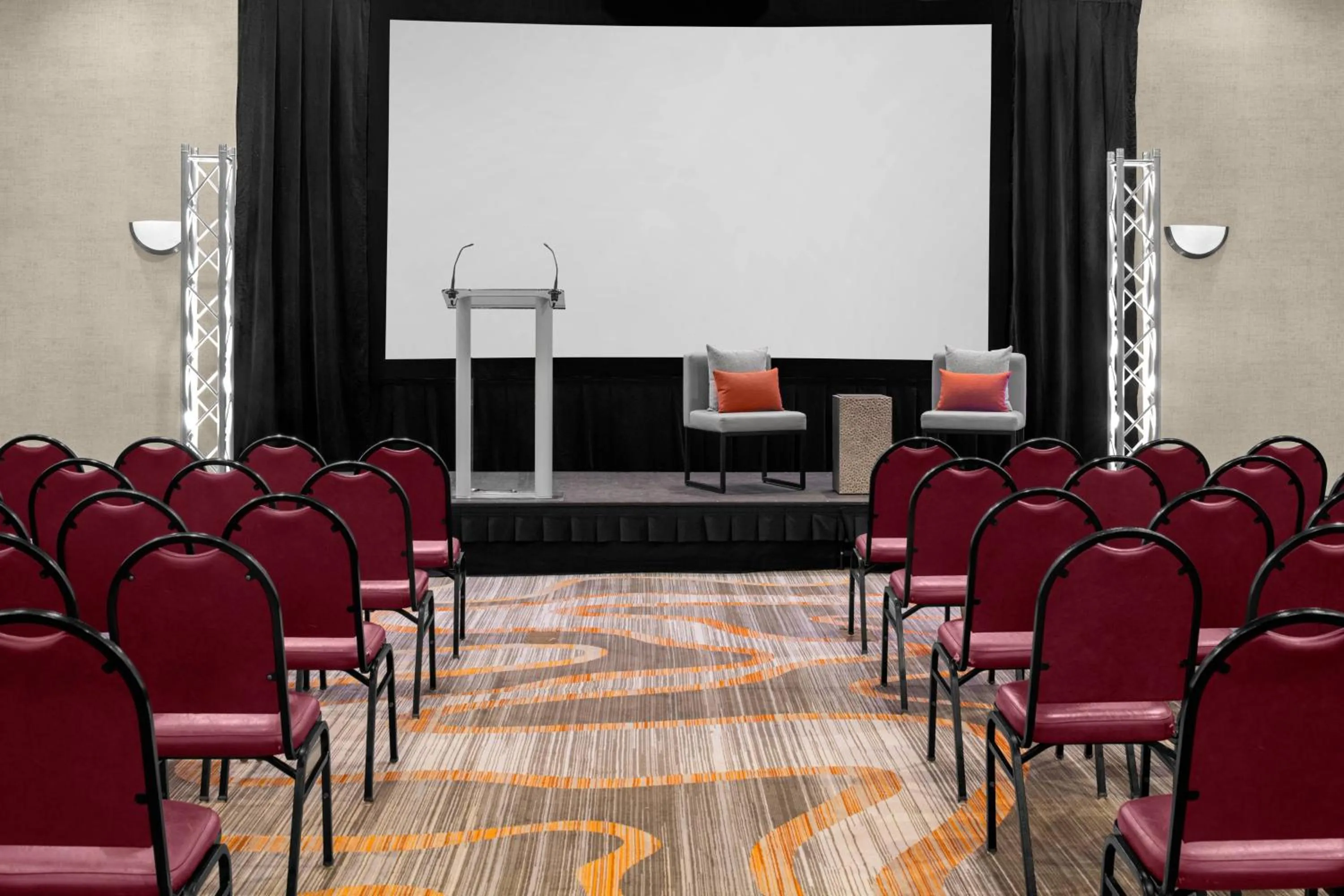 Meeting/conference room in Pittsburgh Marriott North