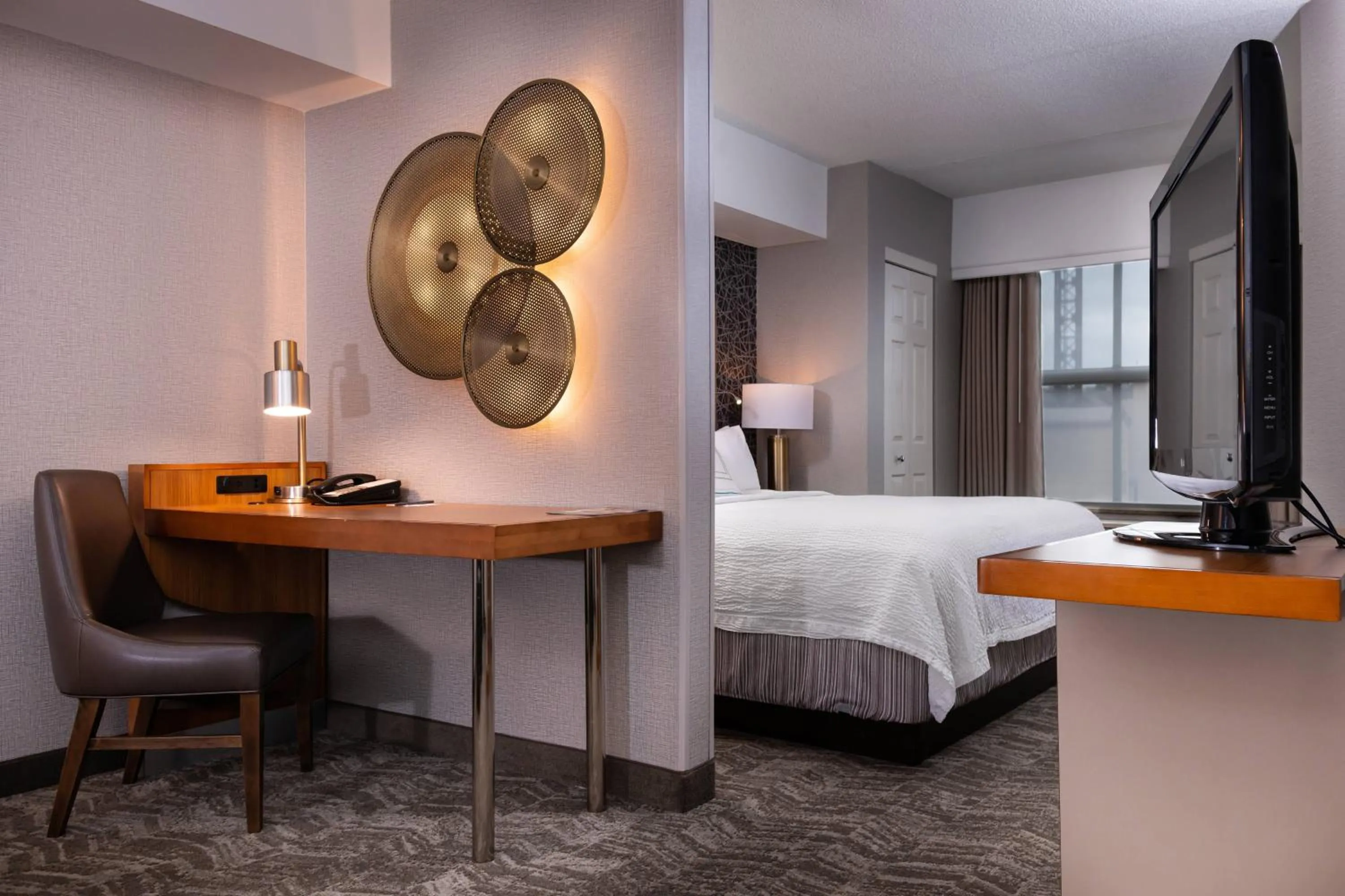 Bedroom, Bed in SpringHill Suites by Marriott Pittsburgh North Shore