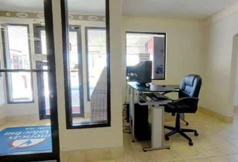 Business facilities in Americas Best Value Inn & Suites Macon