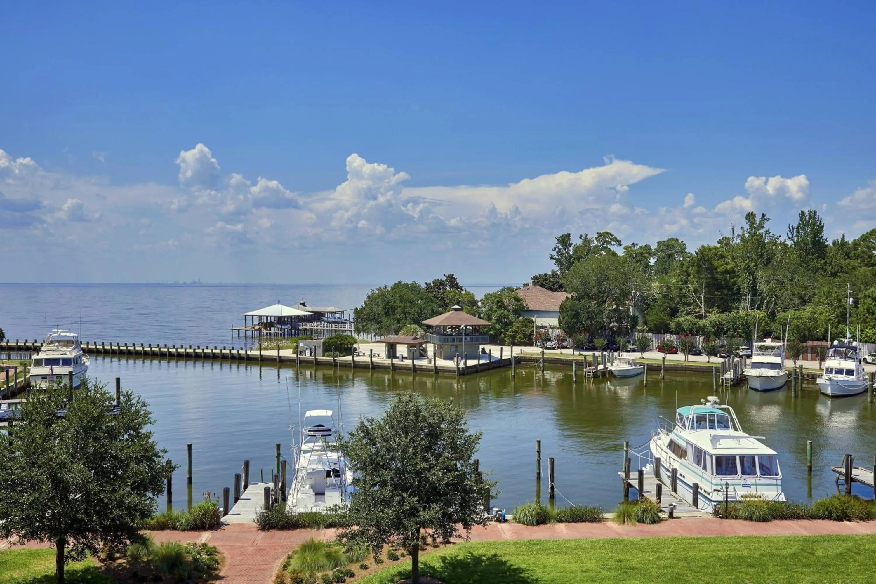 Photo of the whole room in Grand Hotel Golf Resort & Spa, Autograph Collection