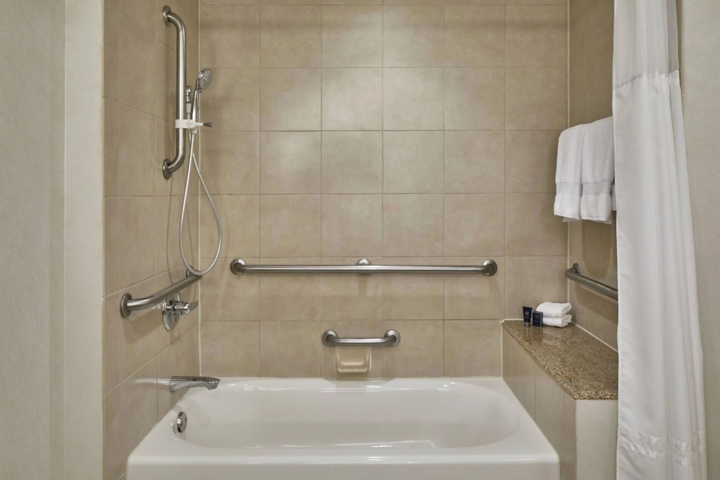 Bathroom in Grand Hotel Golf Resort & Spa, Autograph Collection