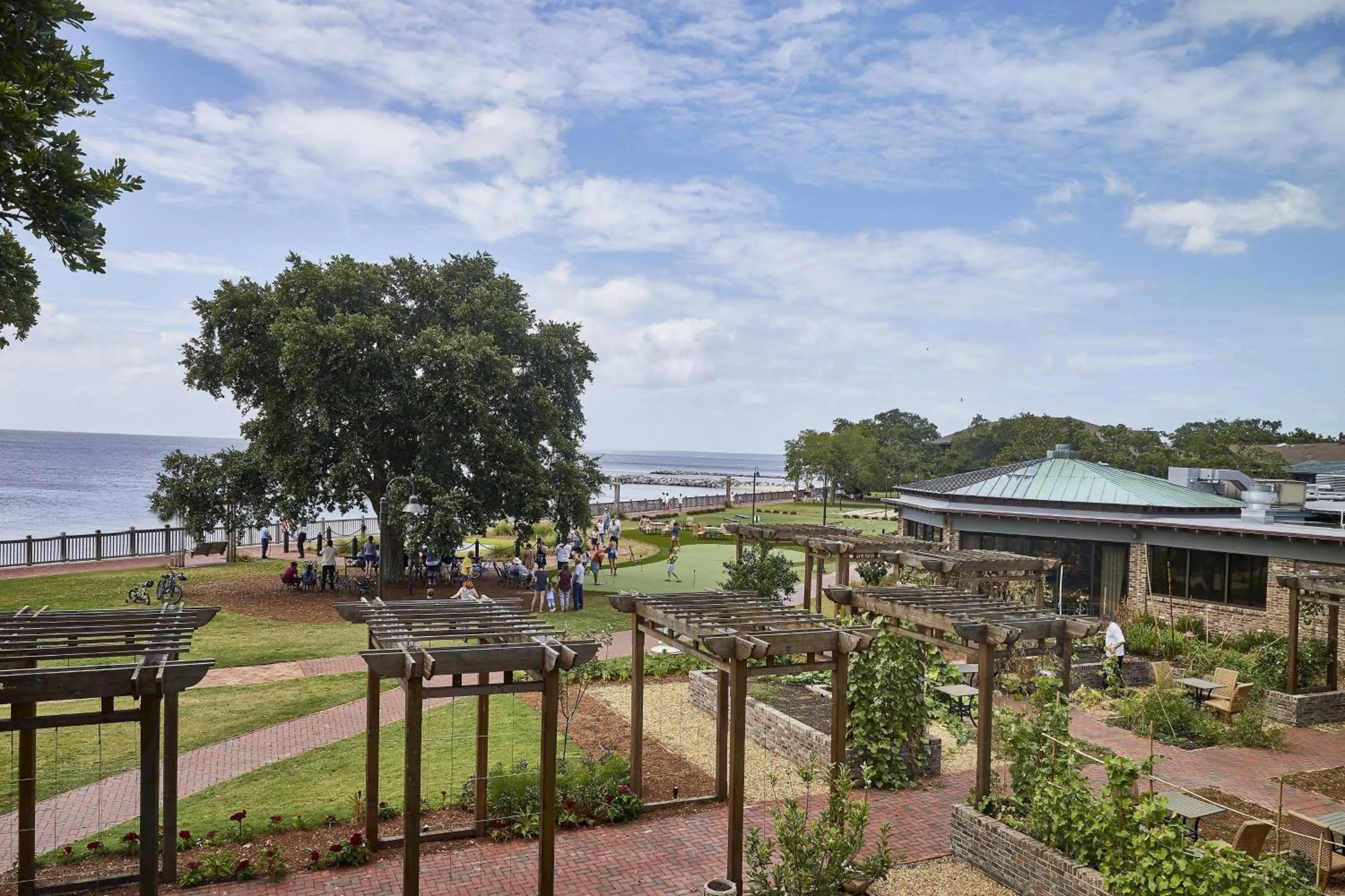 Photo of the whole room in Grand Hotel Golf Resort & Spa, Autograph Collection