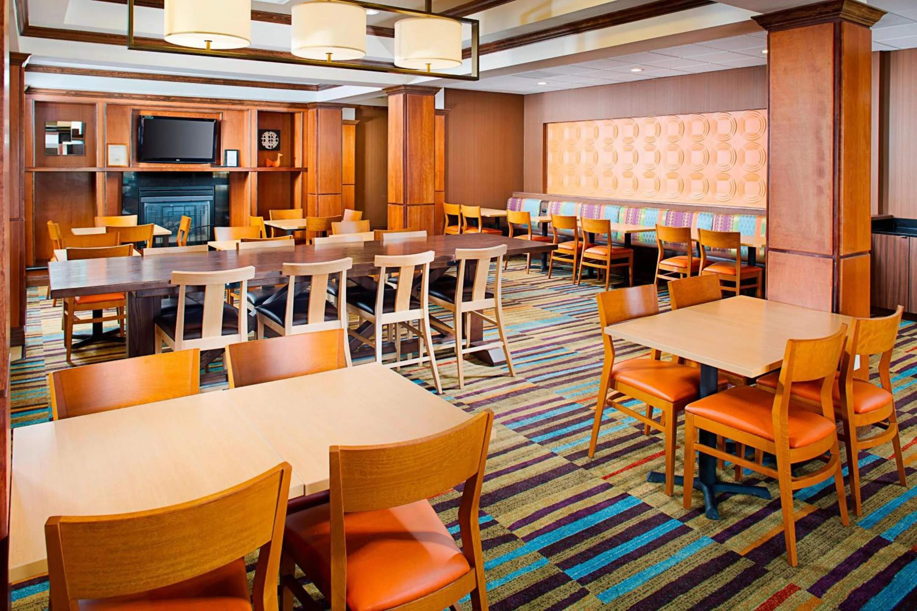 Breakfast in Fairfield Inn & Suites Twentynine Palms - Joshua Tree National Park