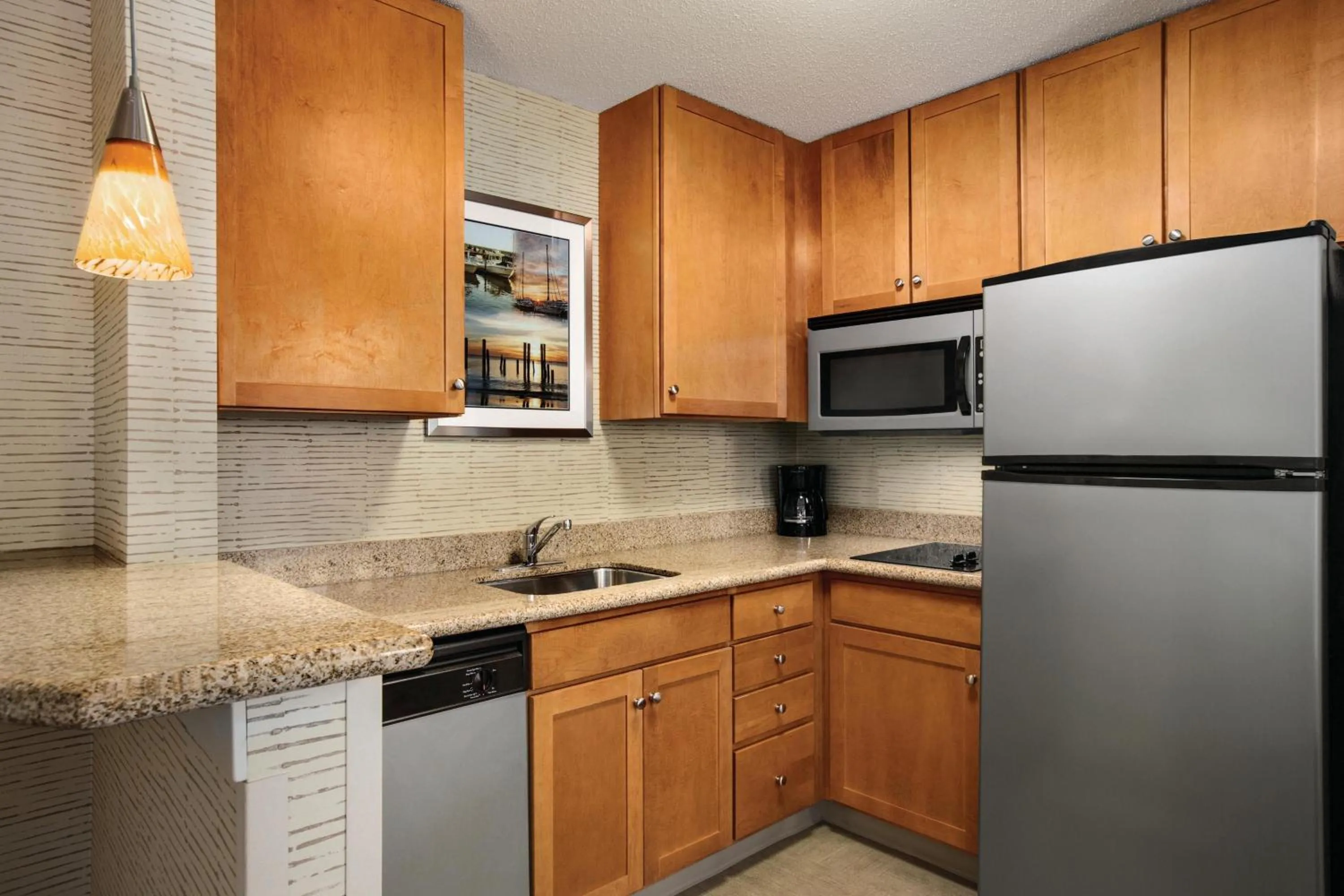 Kitchen or kitchenette in Residence Inn by Marriott Newport Middletown