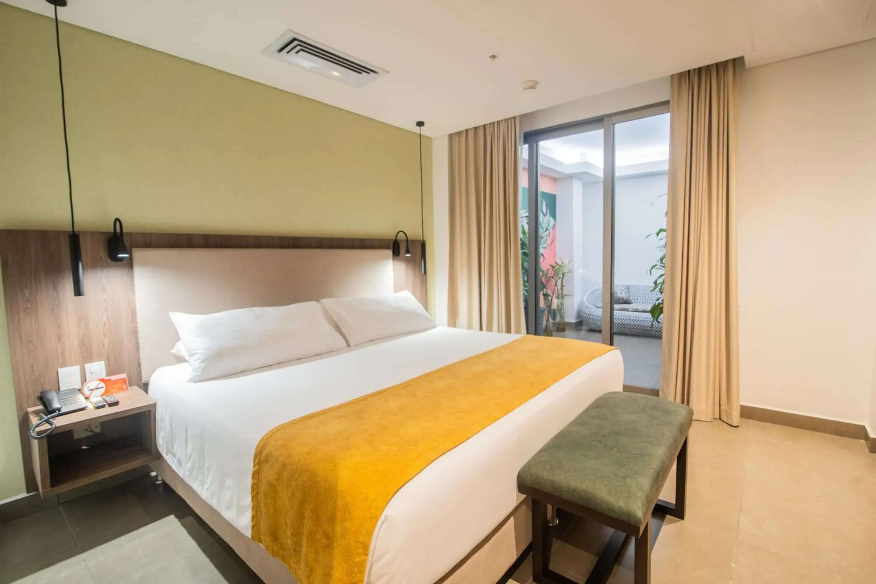 Double Room with Patio in Hotel Zi One Luxury Double Room with Patio in Hotel Zi One Luxury