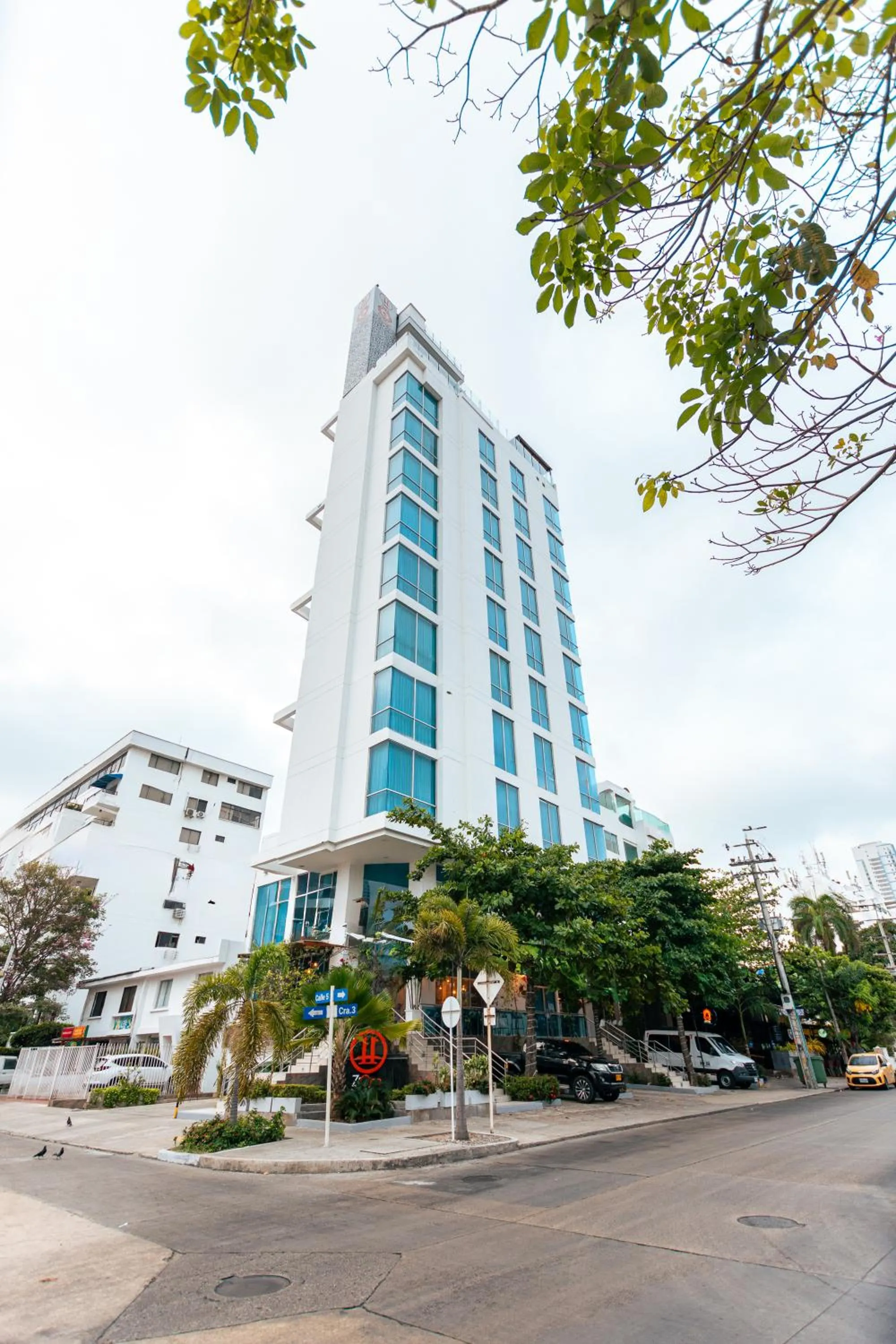 Property building in Hotel Zi One Luxury