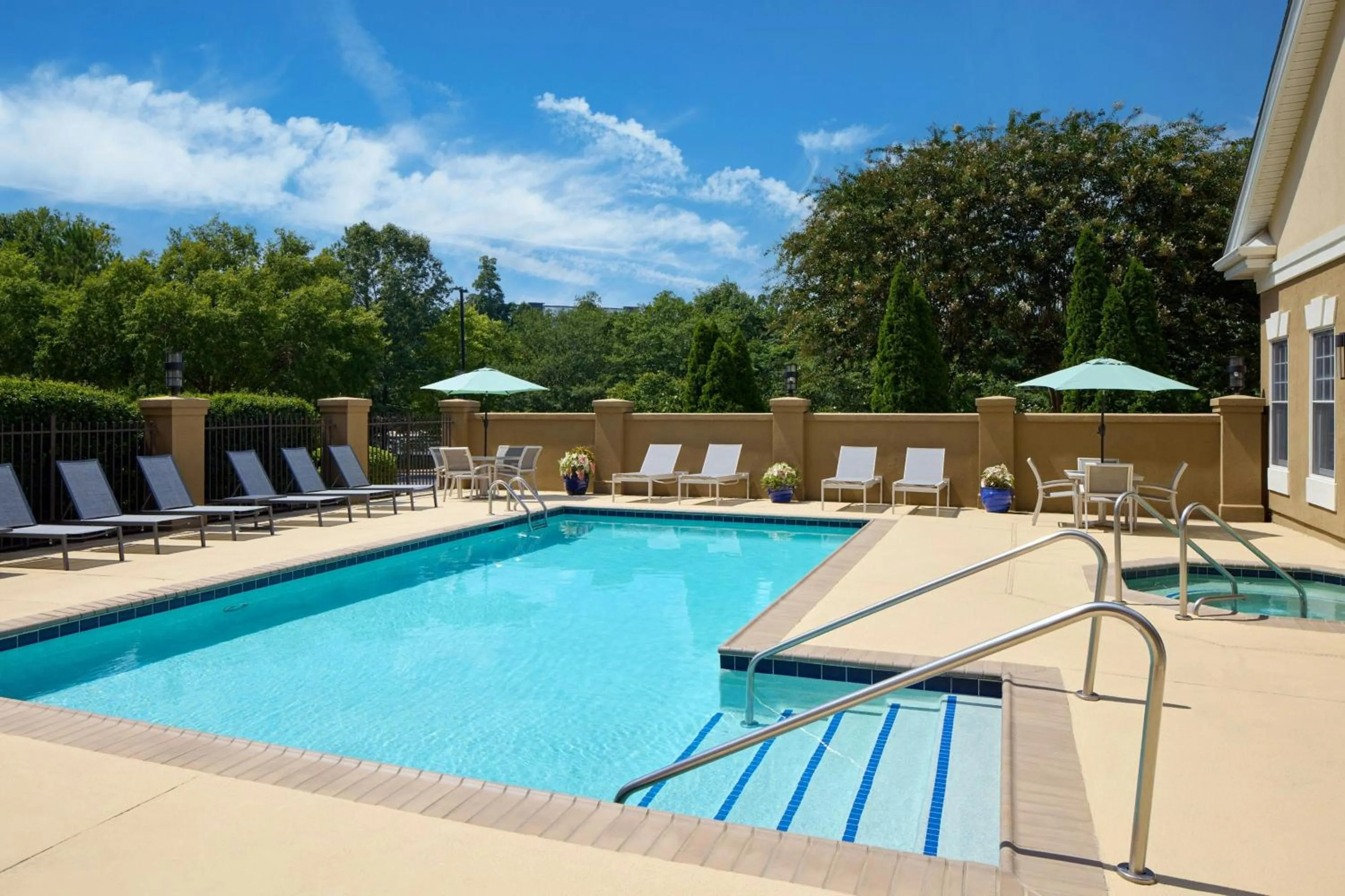 Swimming pool in Residence Inn by Marriott Raleigh Crabtree Valley